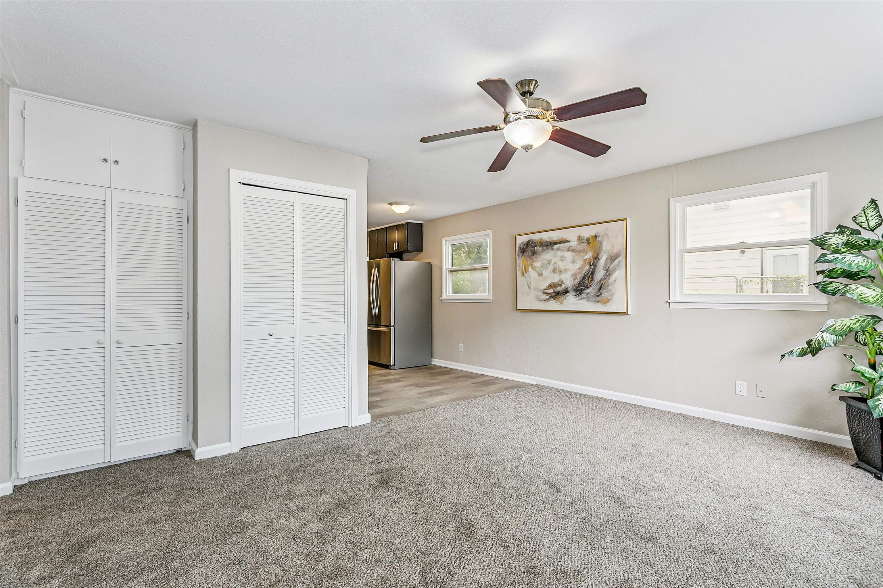 3230 S Fern Property Photo 3