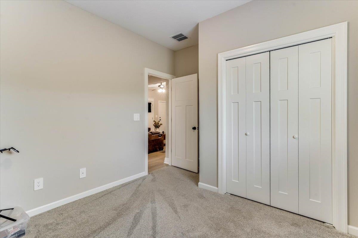 960 N Clover Property Photo 26