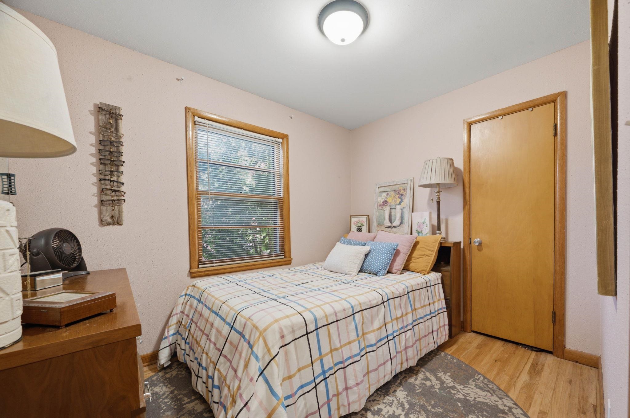 1220 N Lakeview Drive Property Photo 20