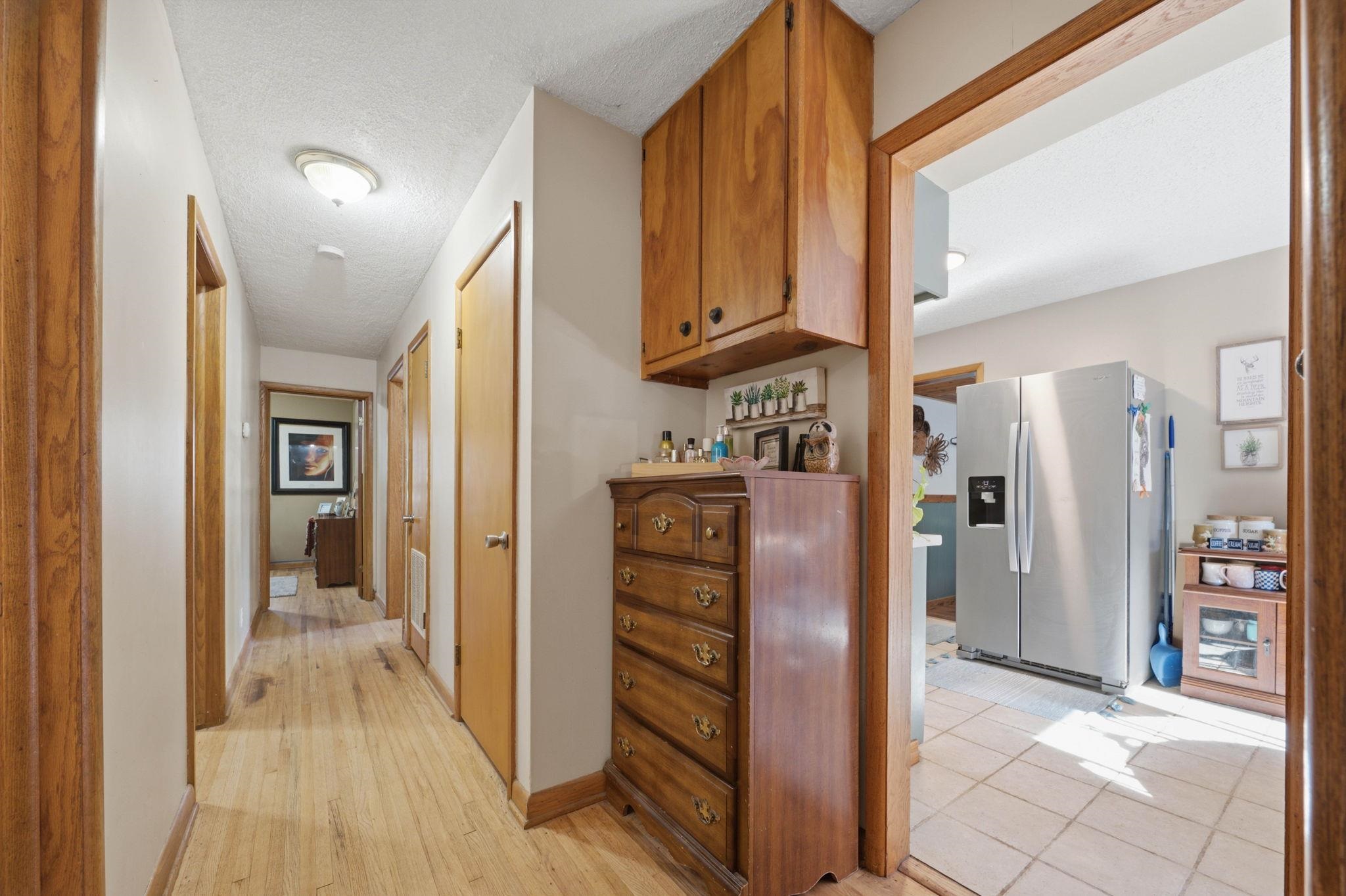 1220 N Lakeview Drive Property Photo 24