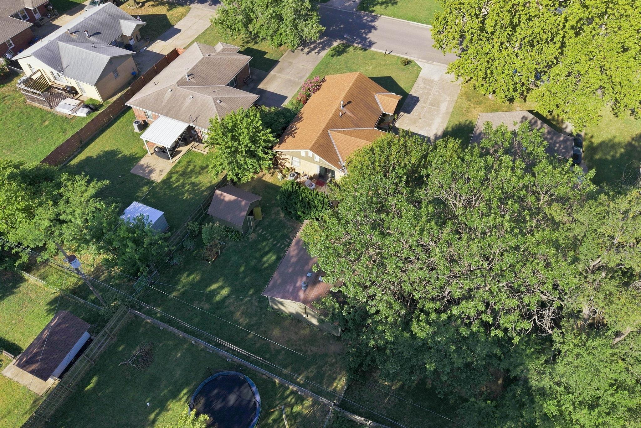 1220 N Lakeview Drive Property Photo 26