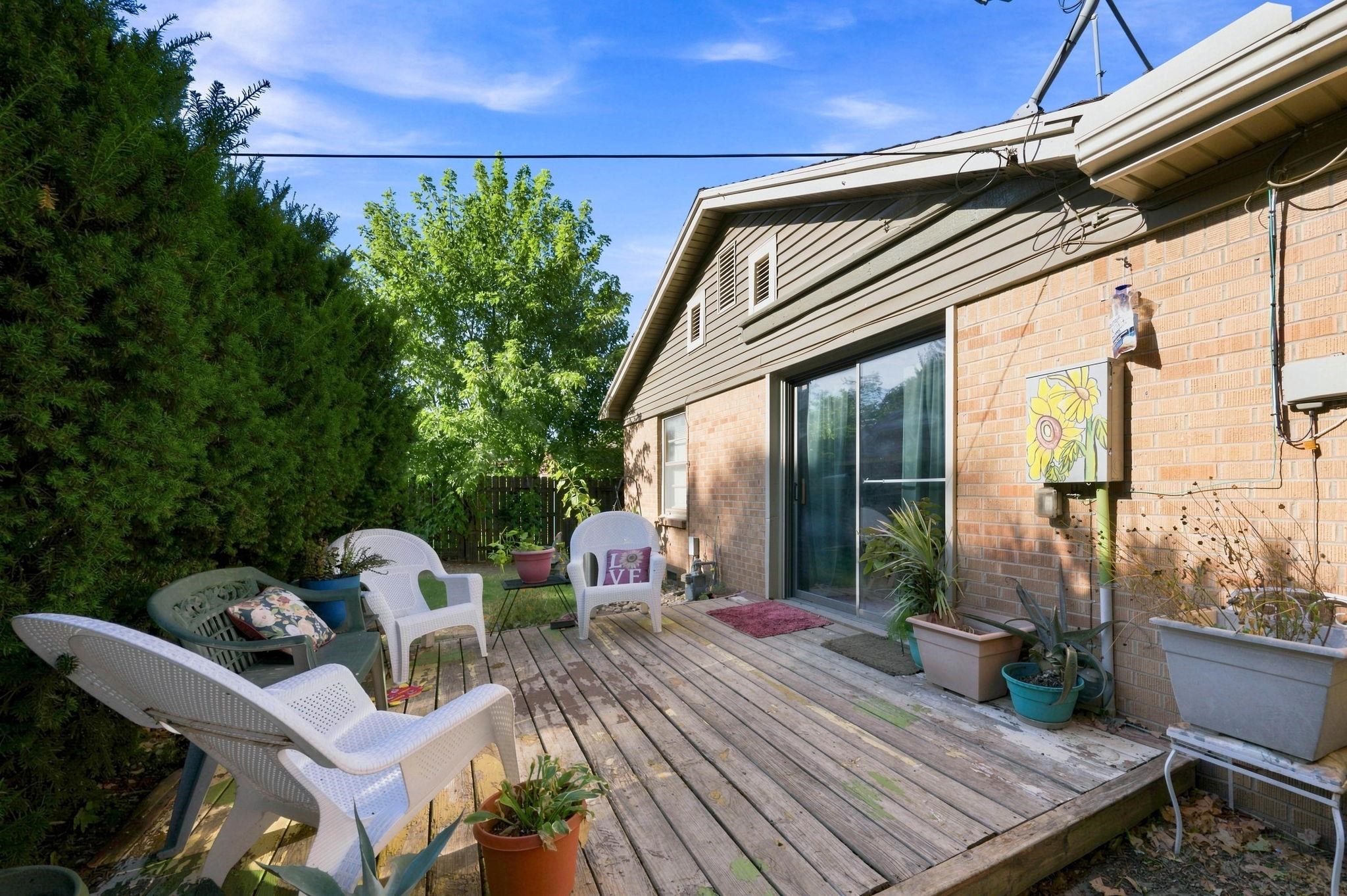 1220 N Lakeview Drive Property Photo 29
