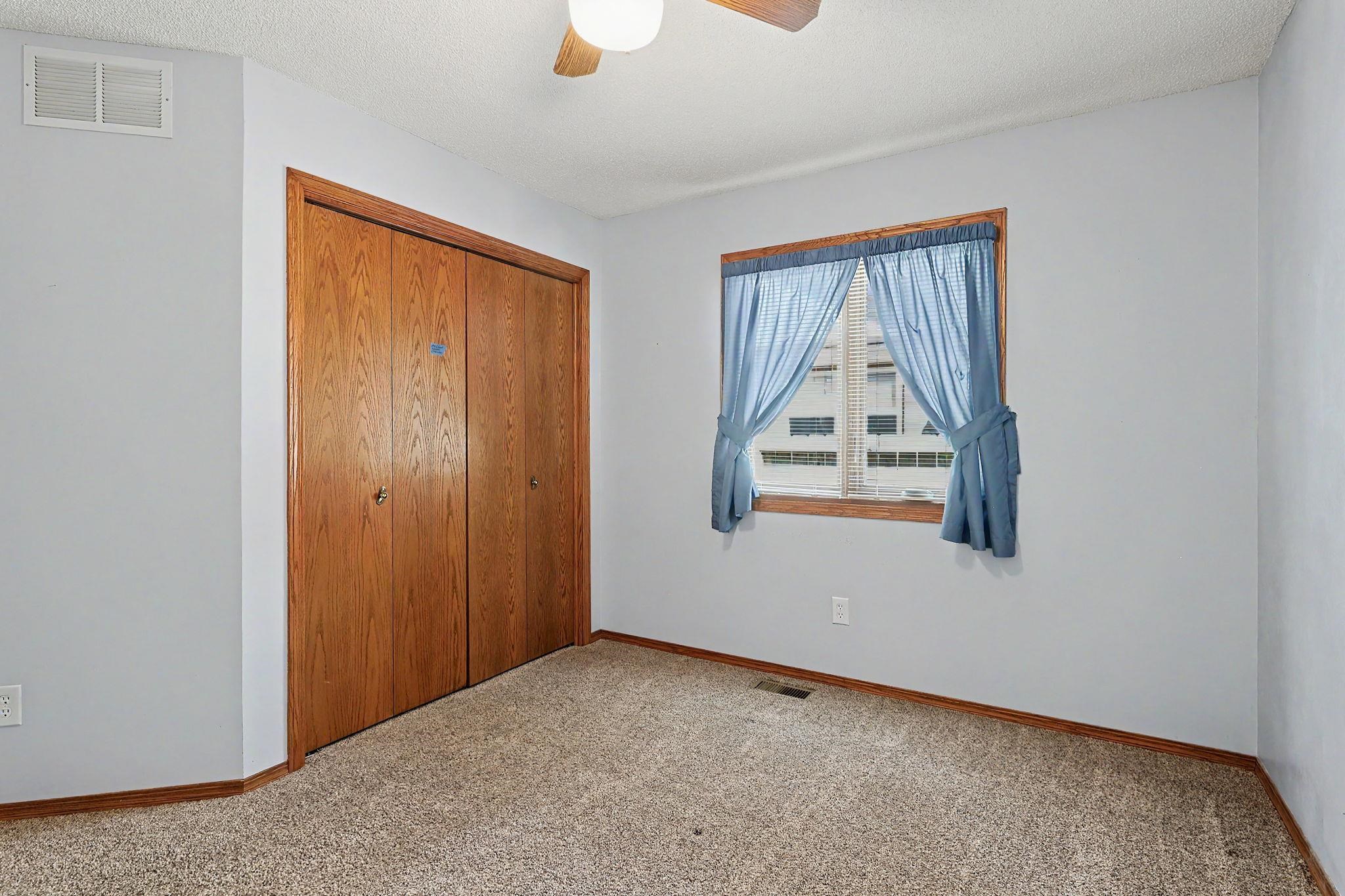 804 E Rivera Dr Property Photo 23