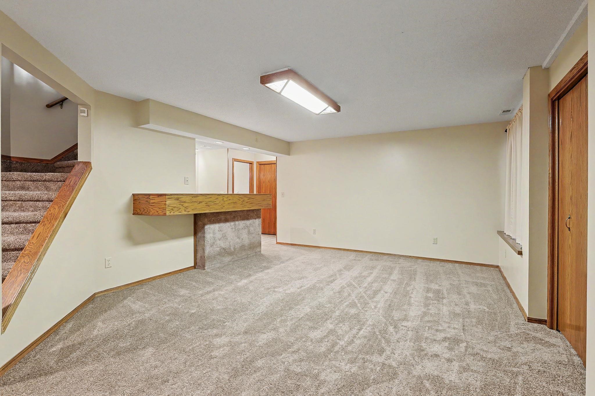 804 E Rivera Dr Property Photo 28