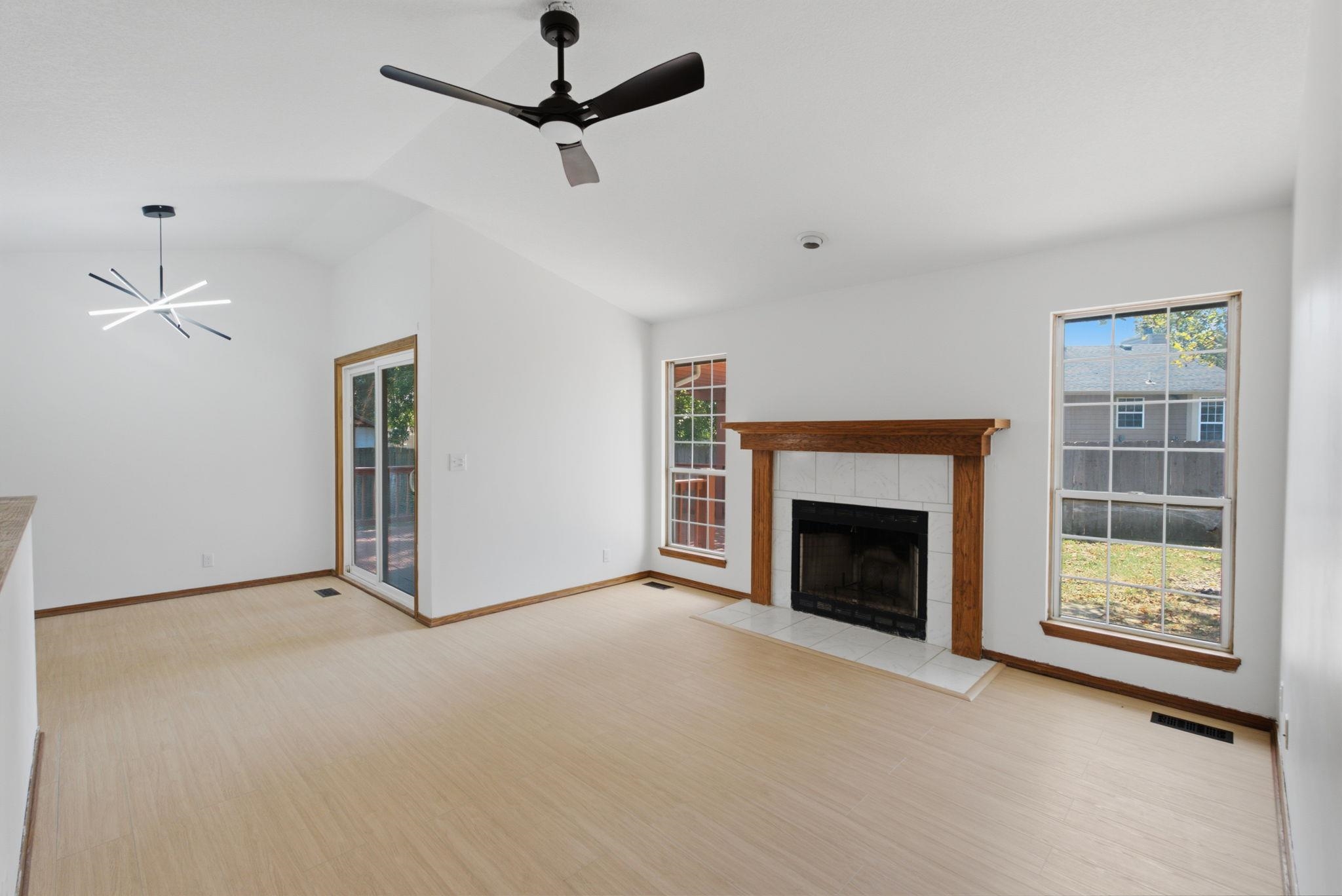 345 S Firefly Ct Property Photo 7