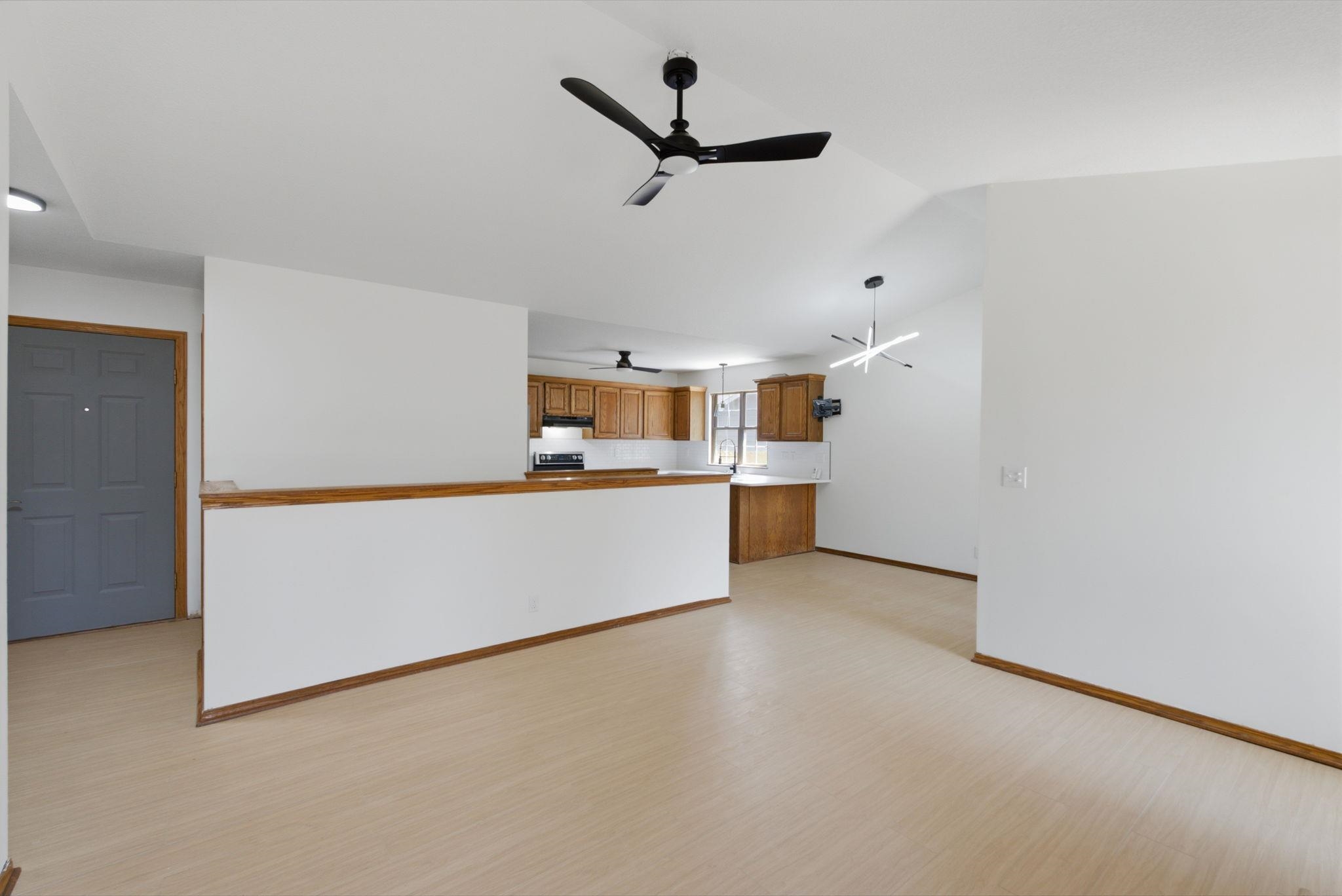 345 S Firefly Ct Property Photo 8