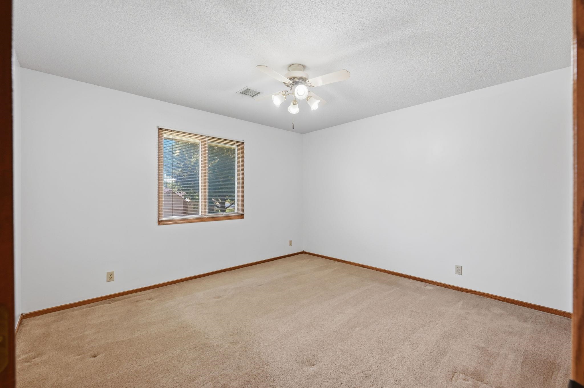 103 N Prescott St Property Photo 25