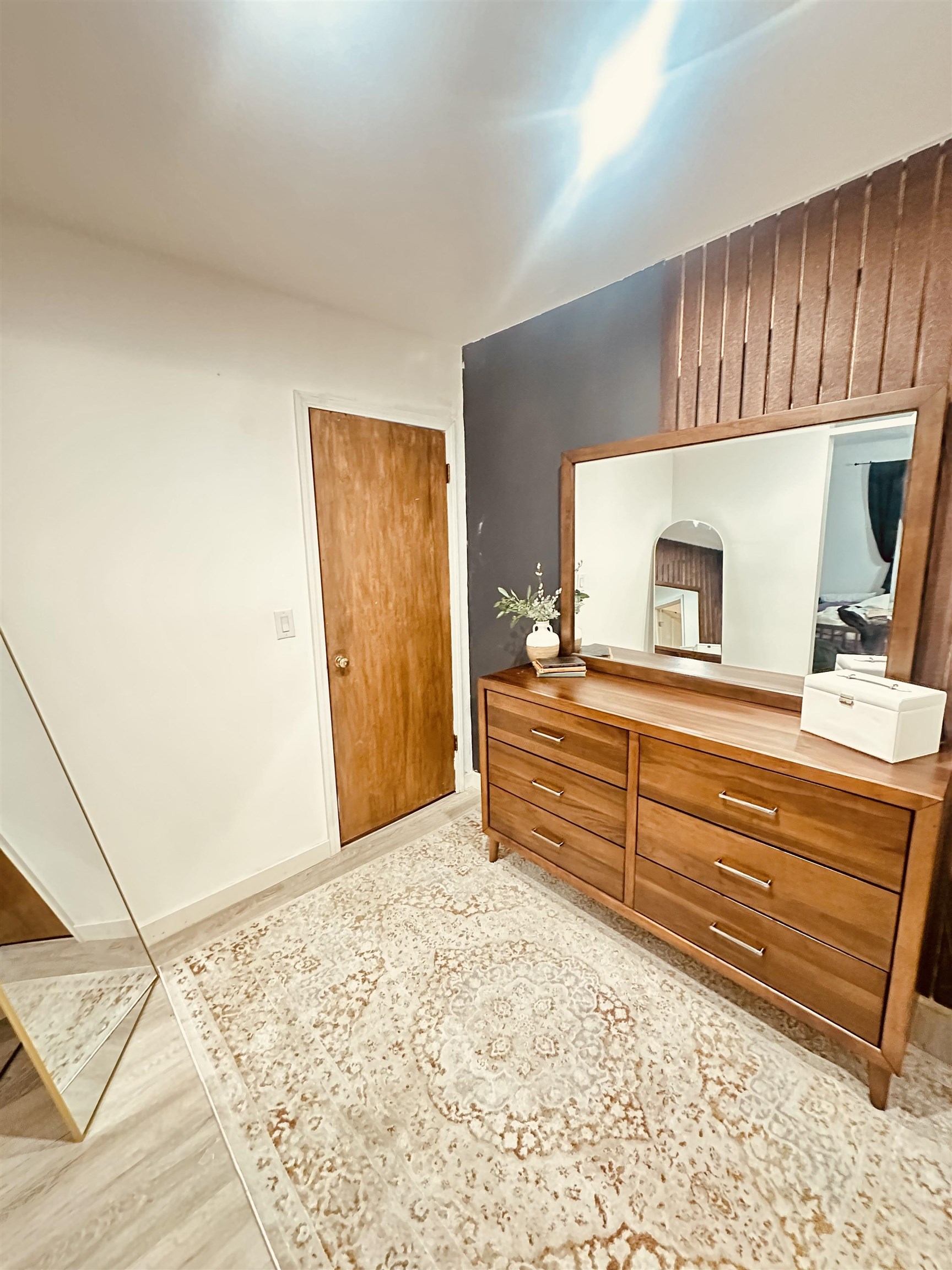 342 S Winterset Ln Property Photo 18