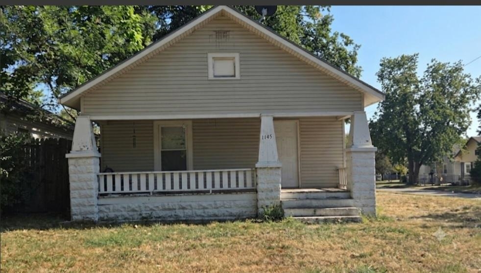 1145 W Munnel Property Photo 1