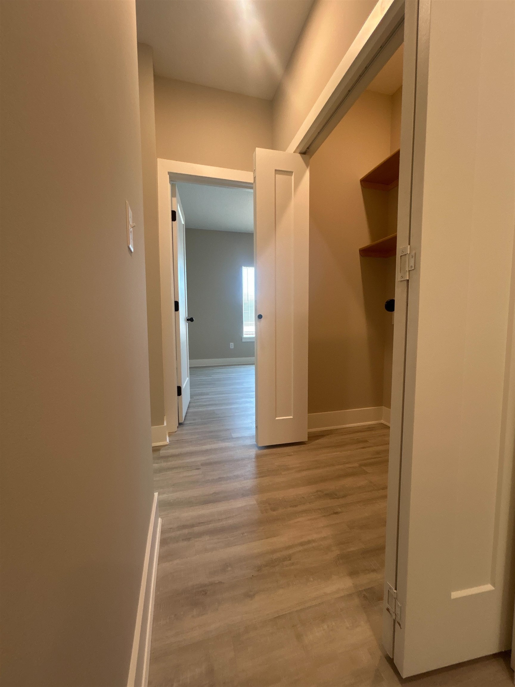12805 E Blake St Property Photo 23