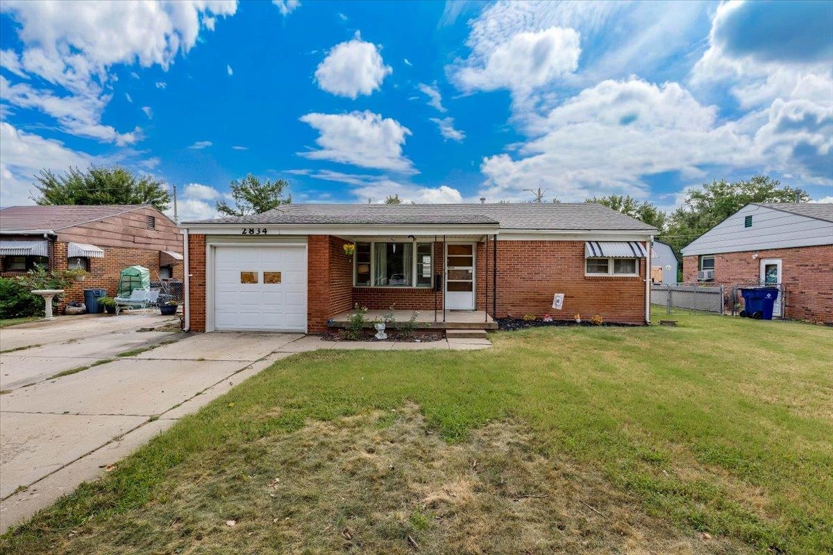 2834 S Laura St Property Photo 1