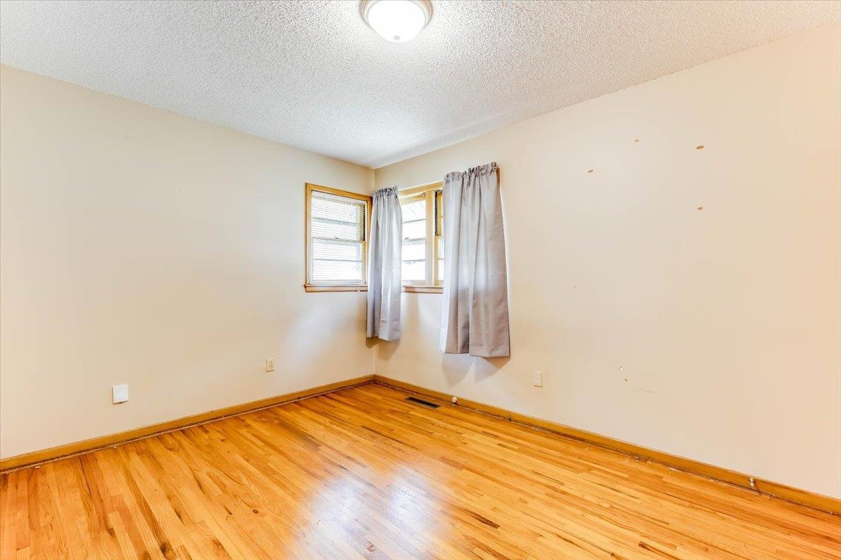 2834 S Laura St Property Photo 22
