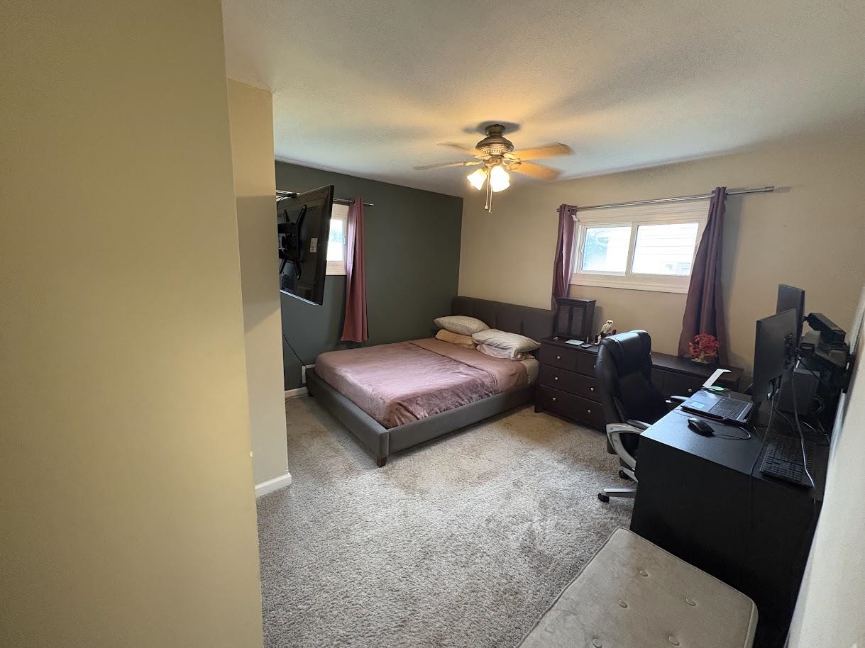 1607 Hickory St Property Photo 12