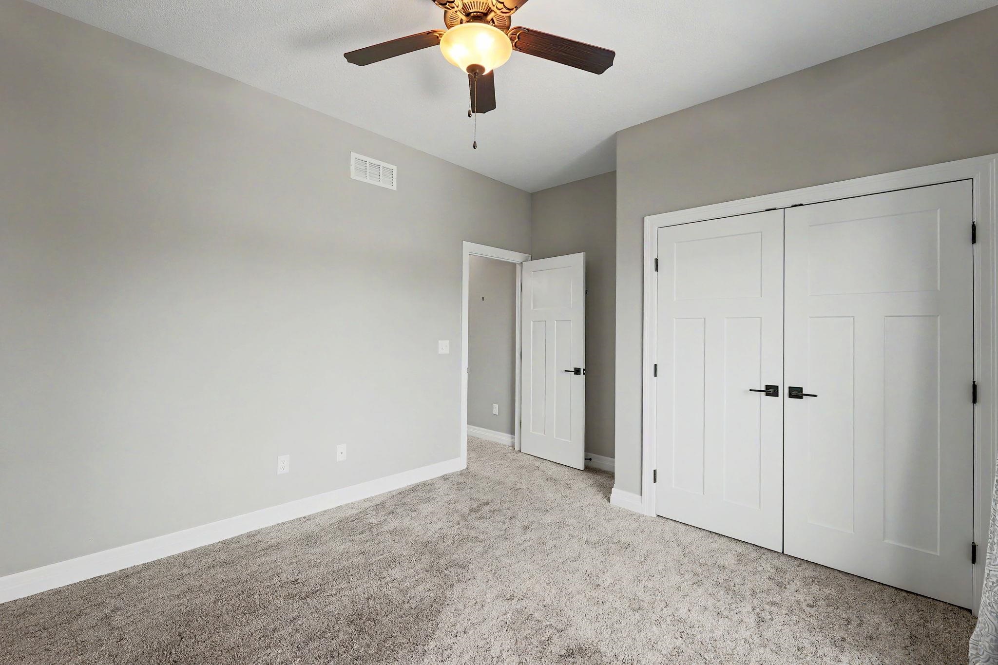 2117 S Michelle Property Photo 28