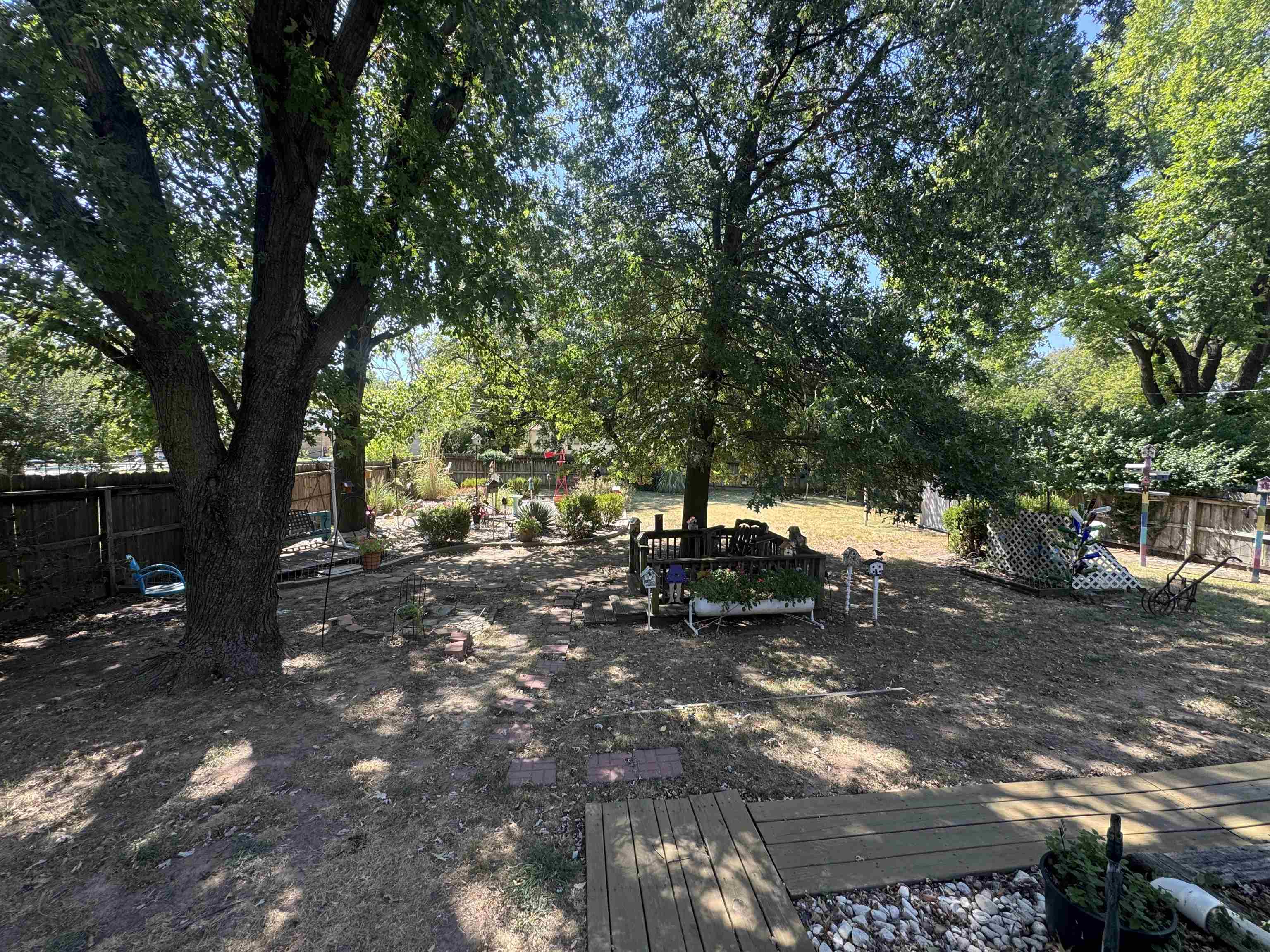 1701 E 7th Property Photo 31