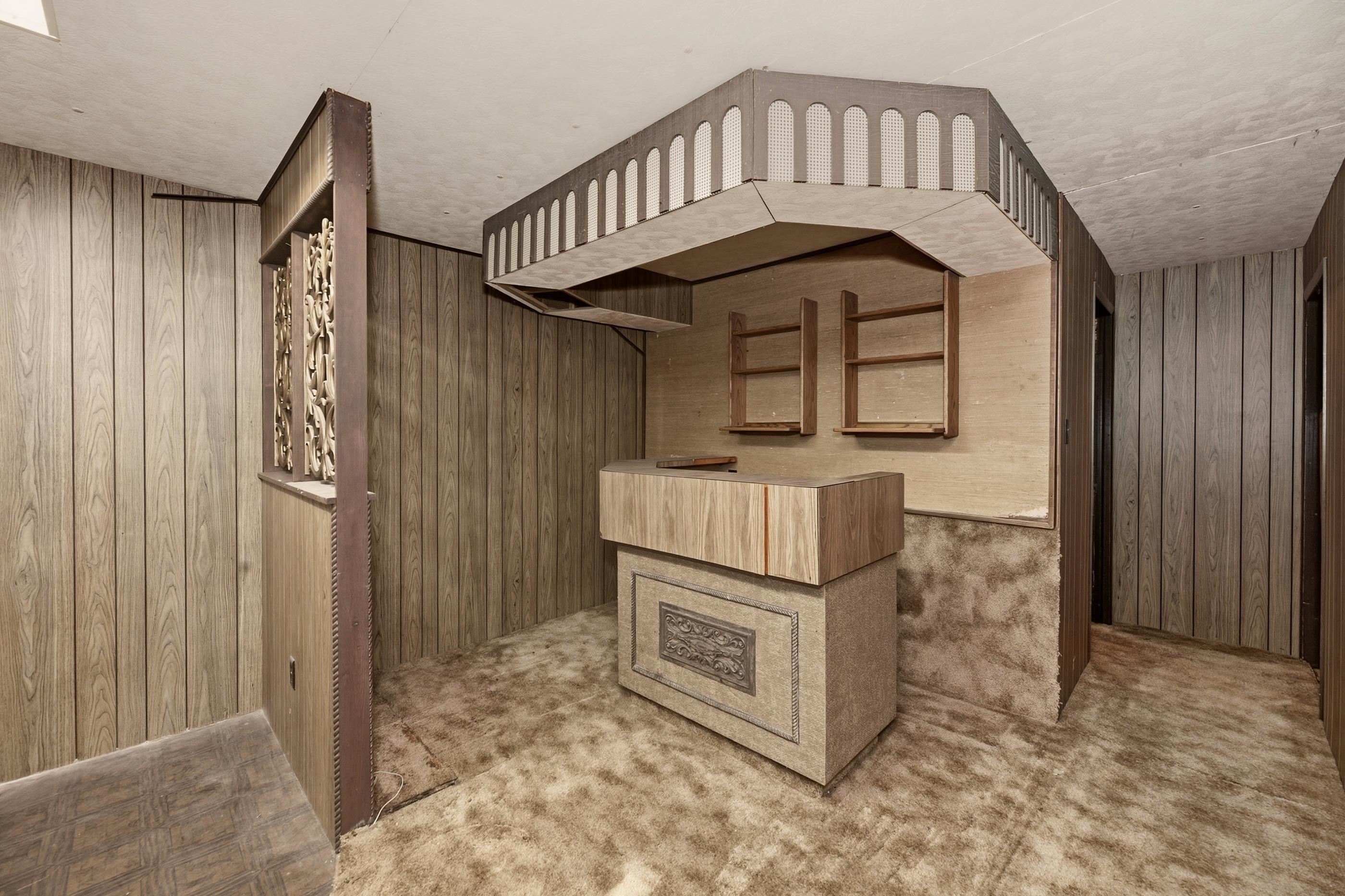 1711 James St Property Photo 5