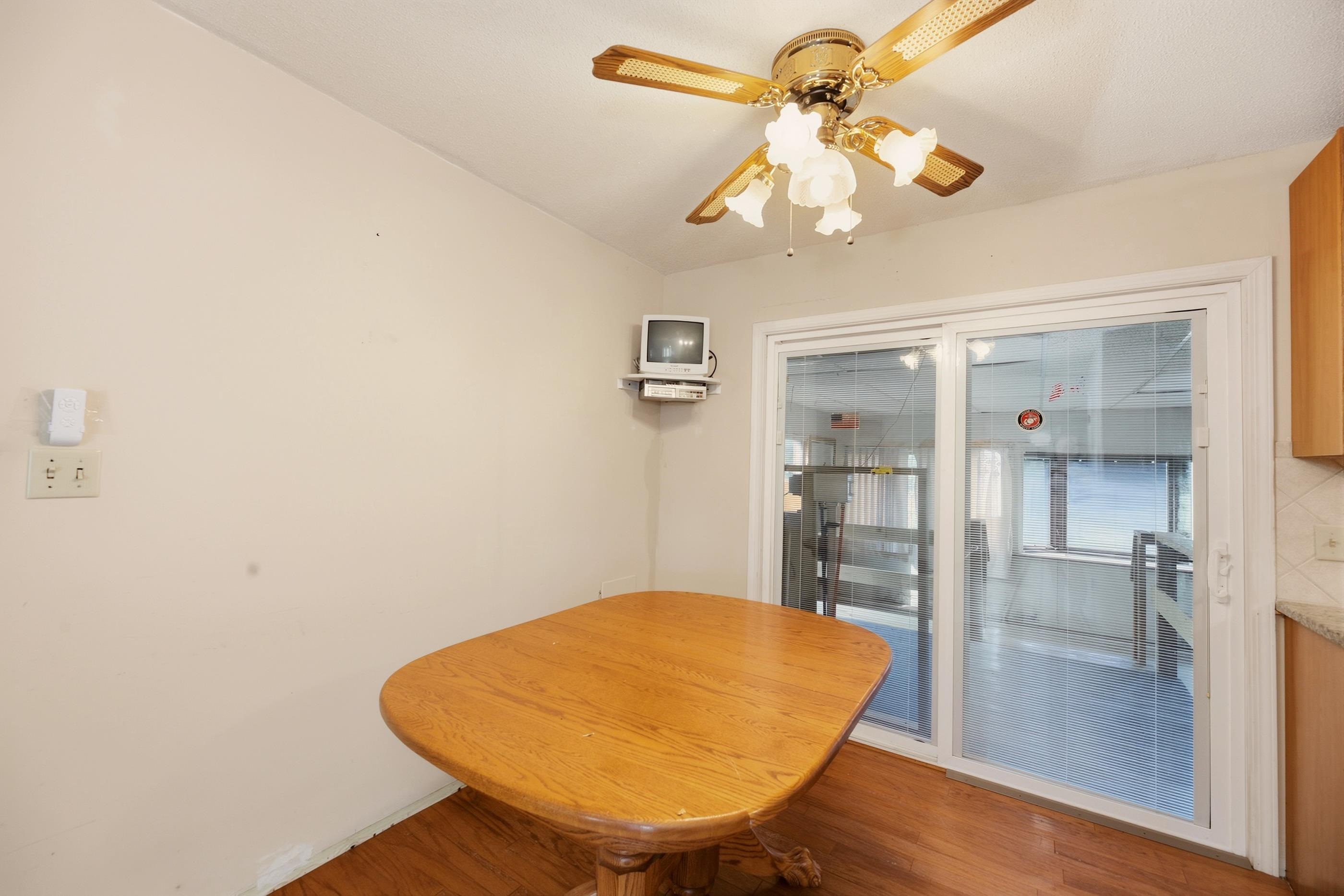 1711 James St Property Photo 7