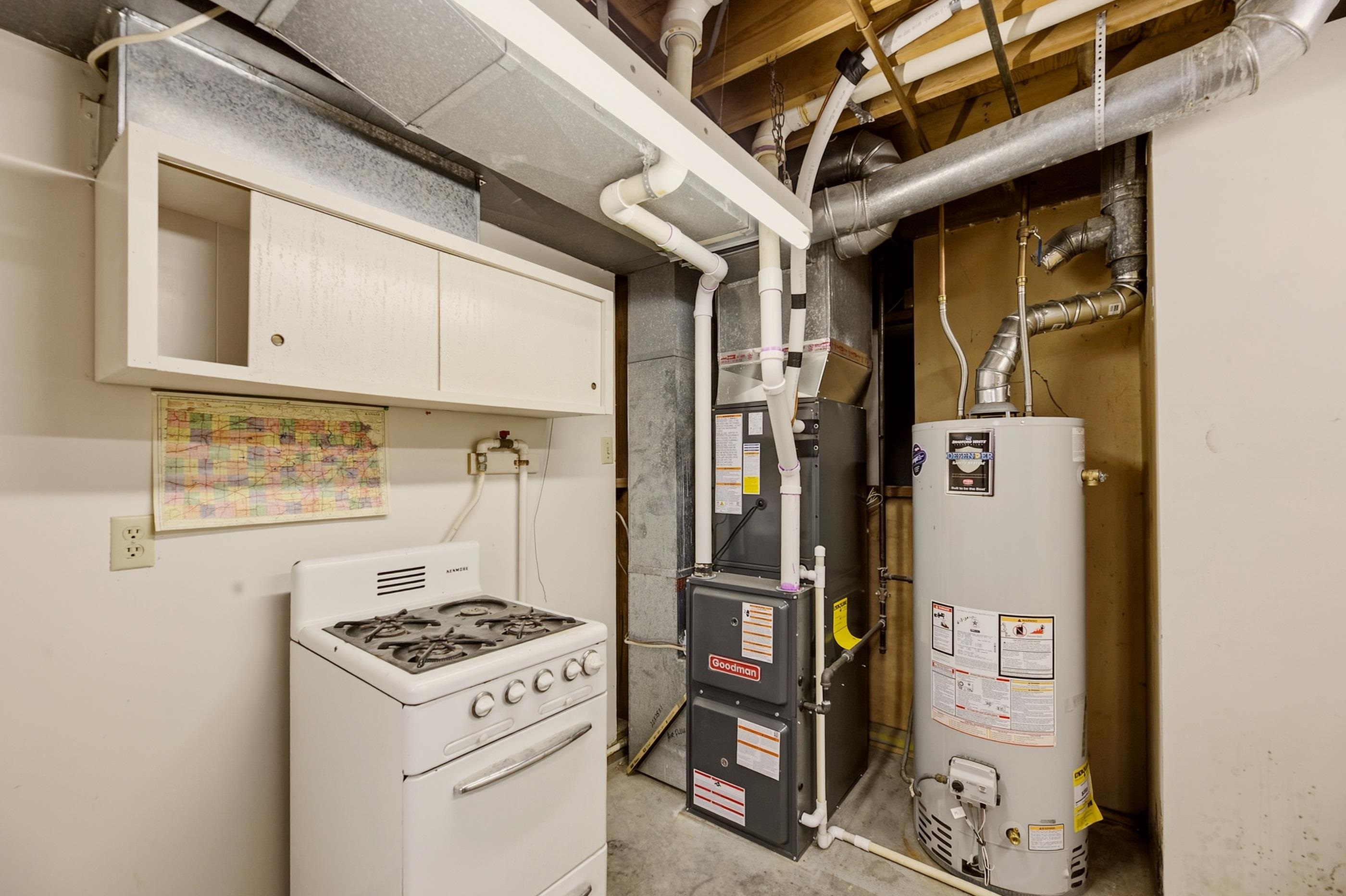1711 James St Property Photo 25