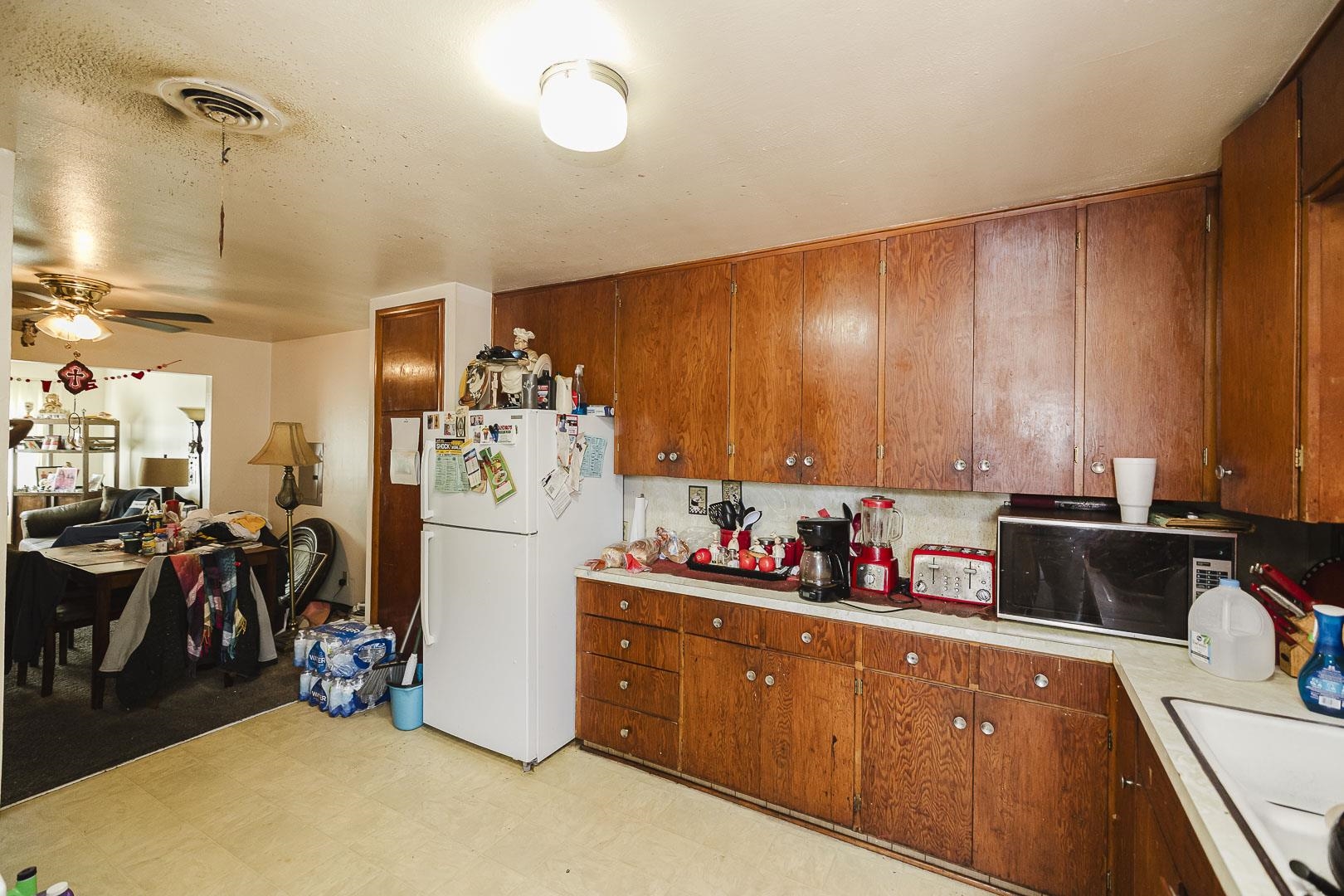 827 & 829 S Hillcrest Property Photo 7