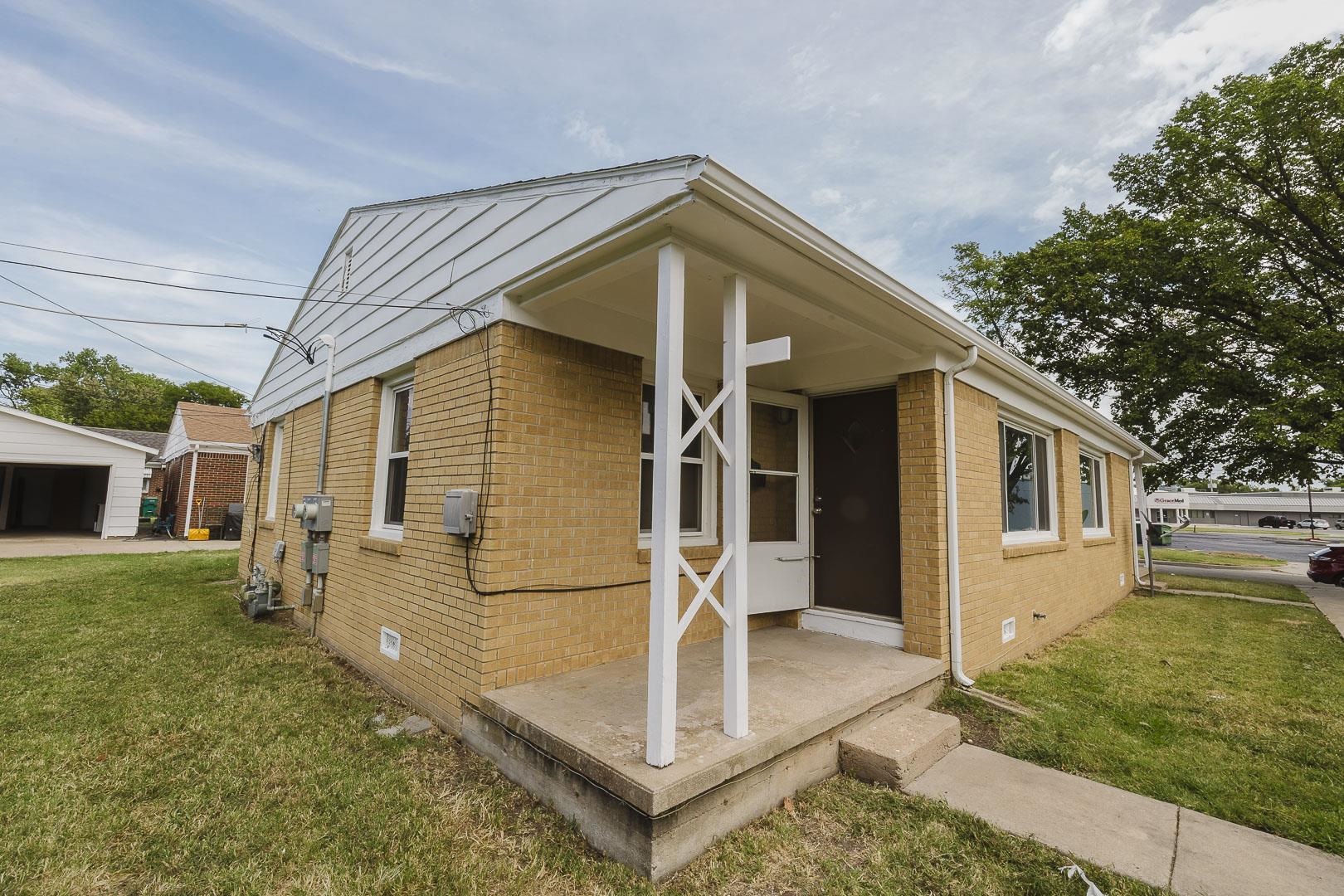 827 & 829 S Hillcrest Property Photo 15
