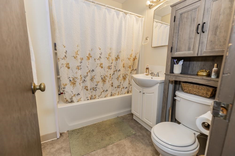 143 S 11th Property Photo 7