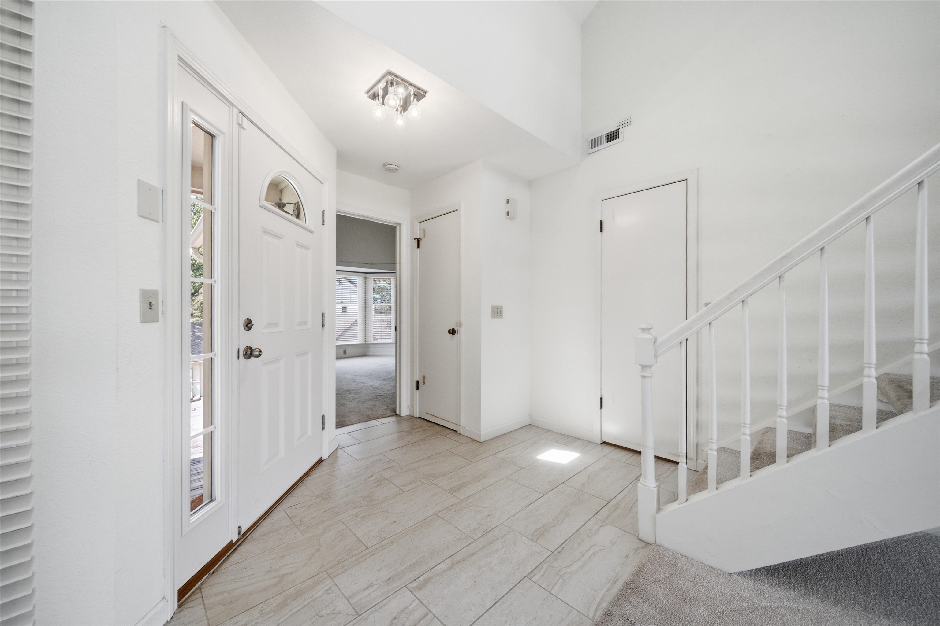 2614 N Executive Way Property Photo 5