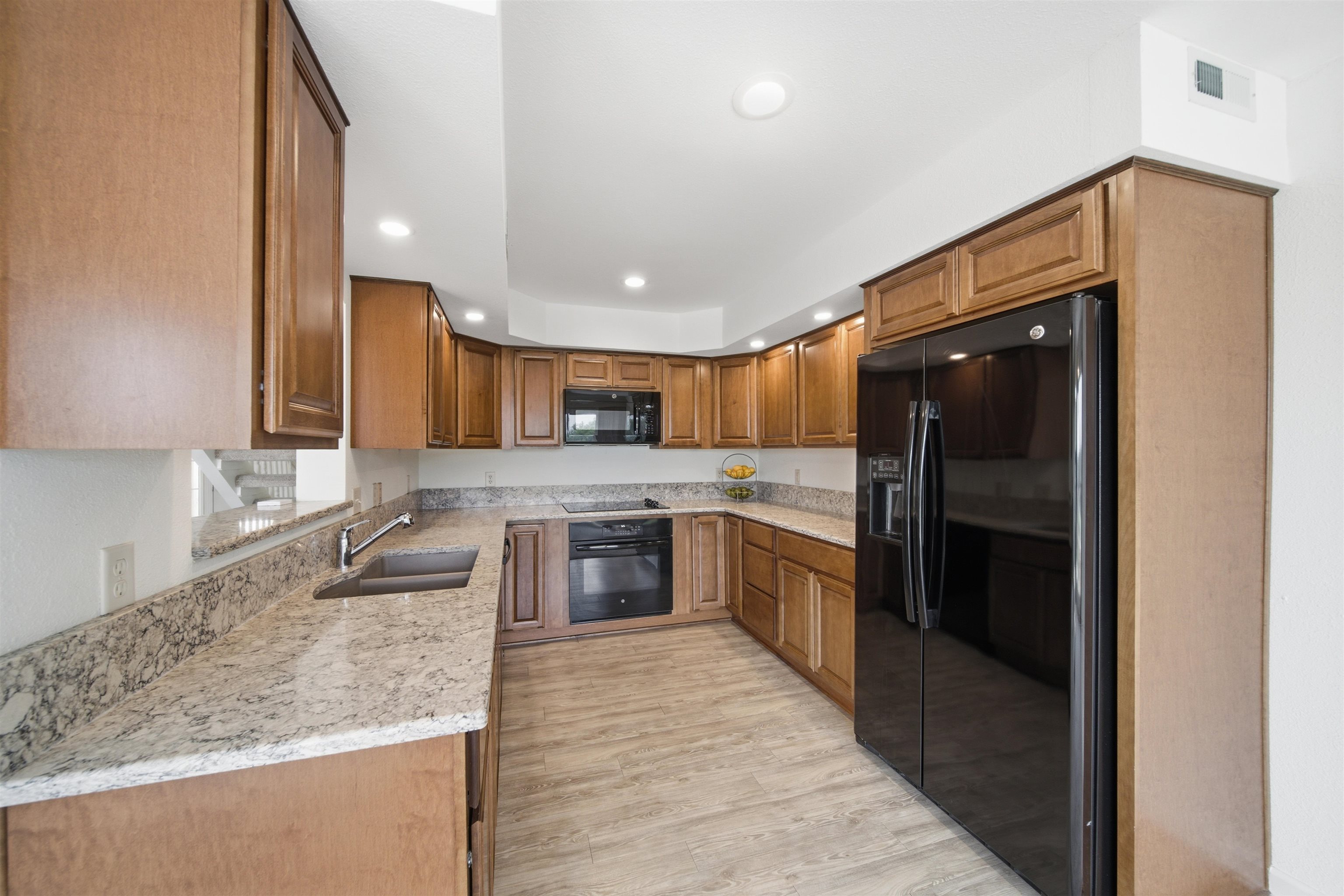 2614 N Executive Way Property Photo 12