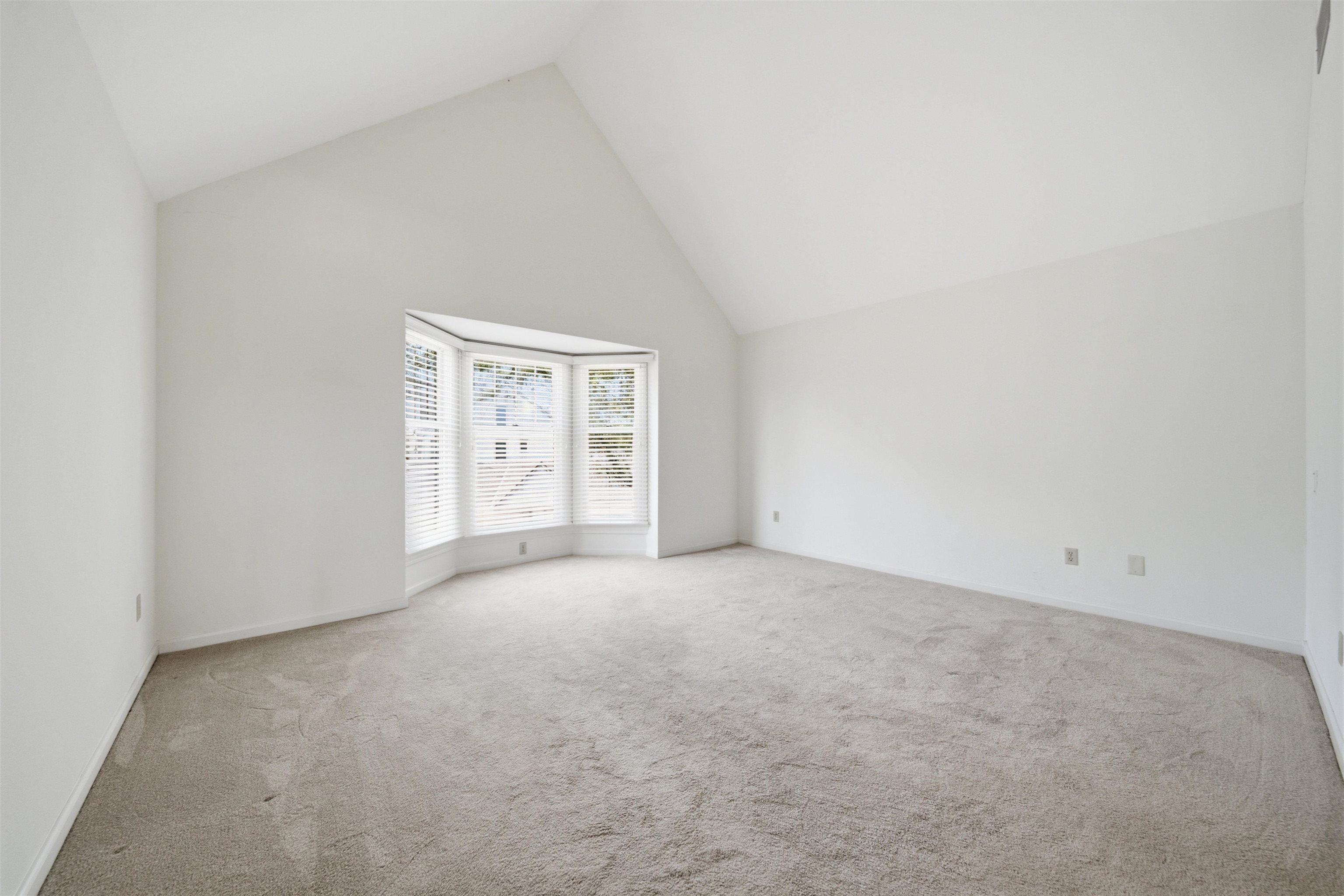 2614 N Executive Way Property Photo 14