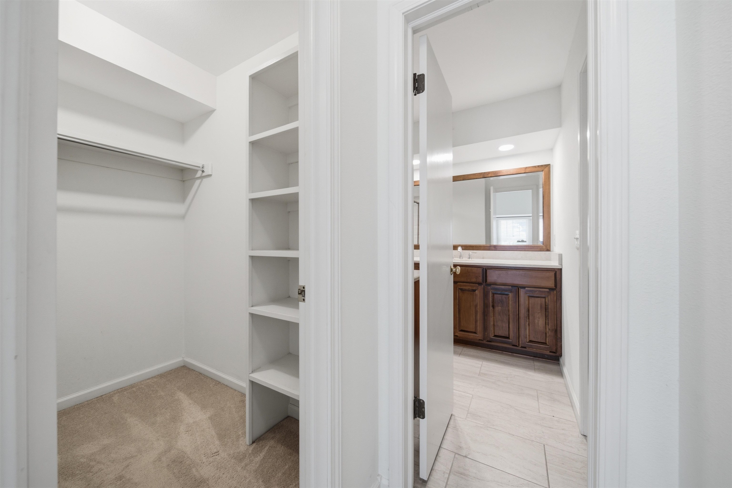 2614 N Executive Way Property Photo 16
