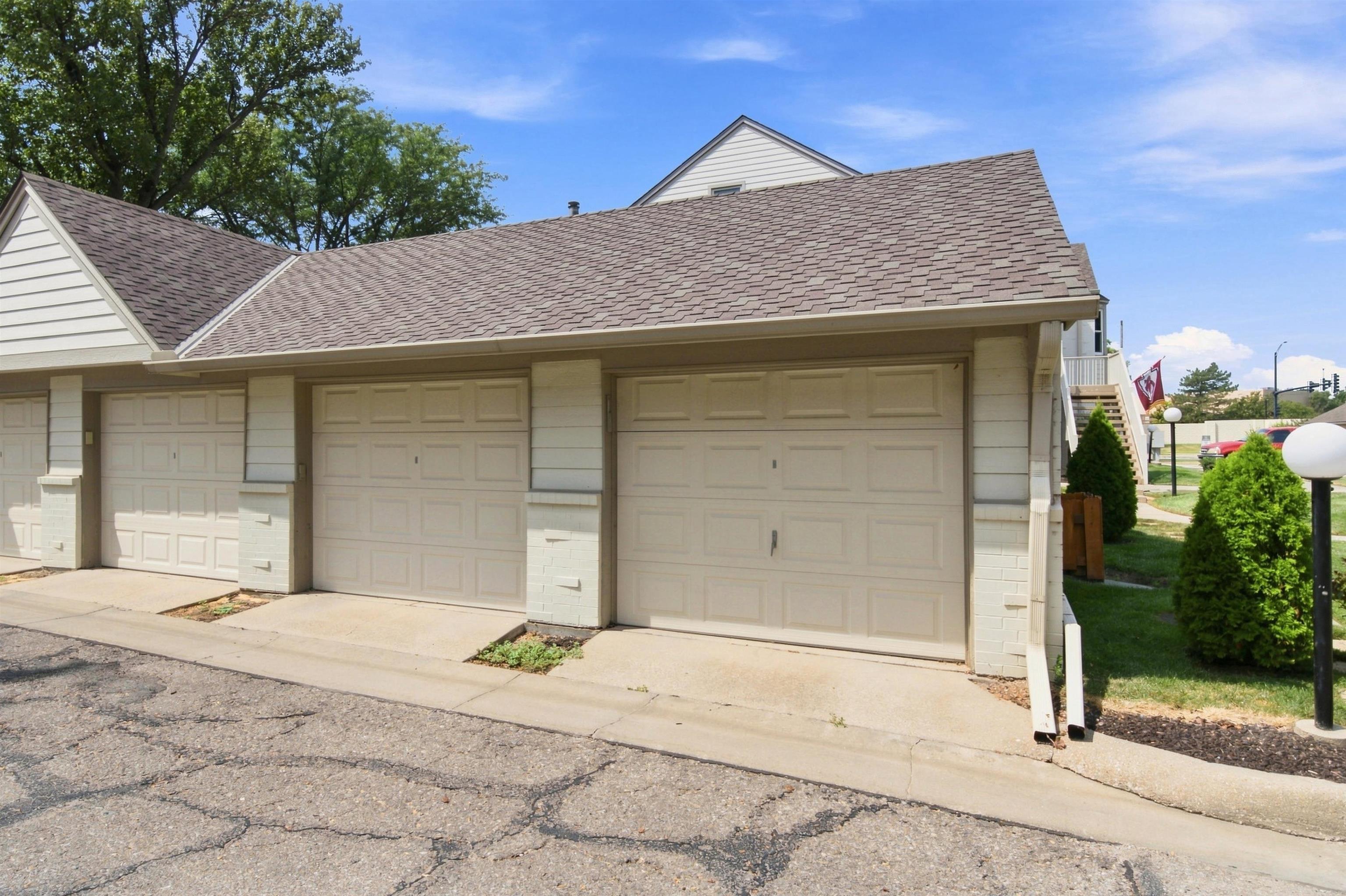 2614 N Executive Way Property Photo 29