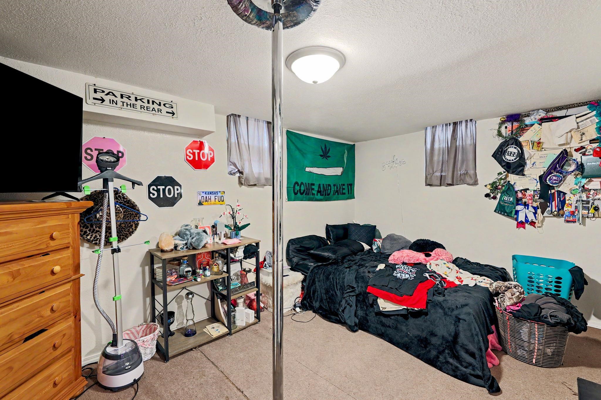 3421 & 3423 E Penley Dr Property Photo 15