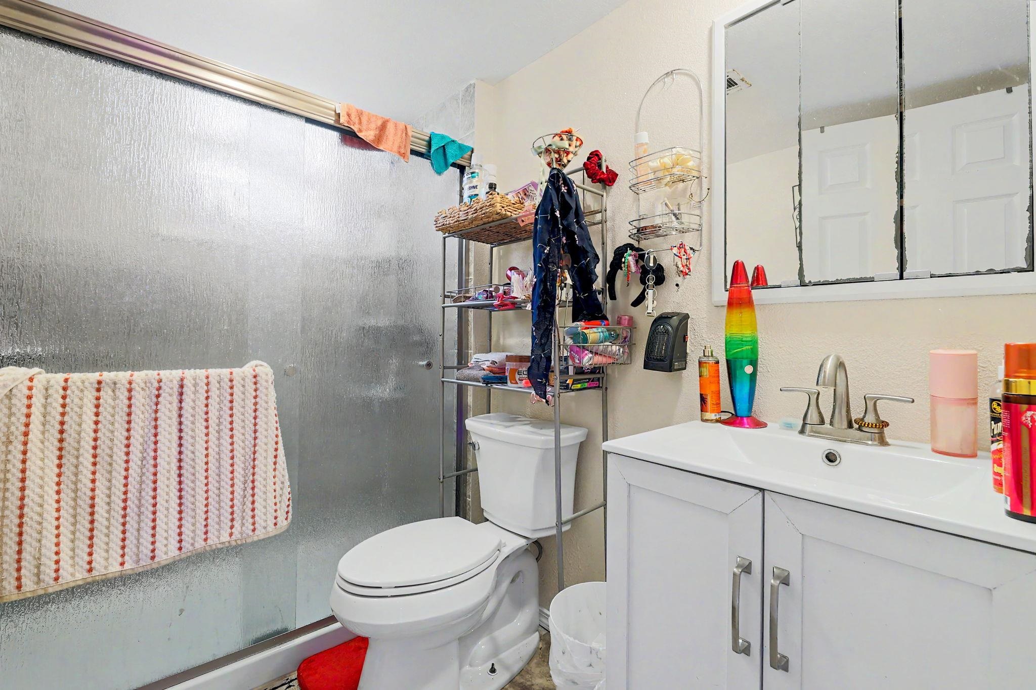 3421 & 3423 E Penley Dr Property Photo 17