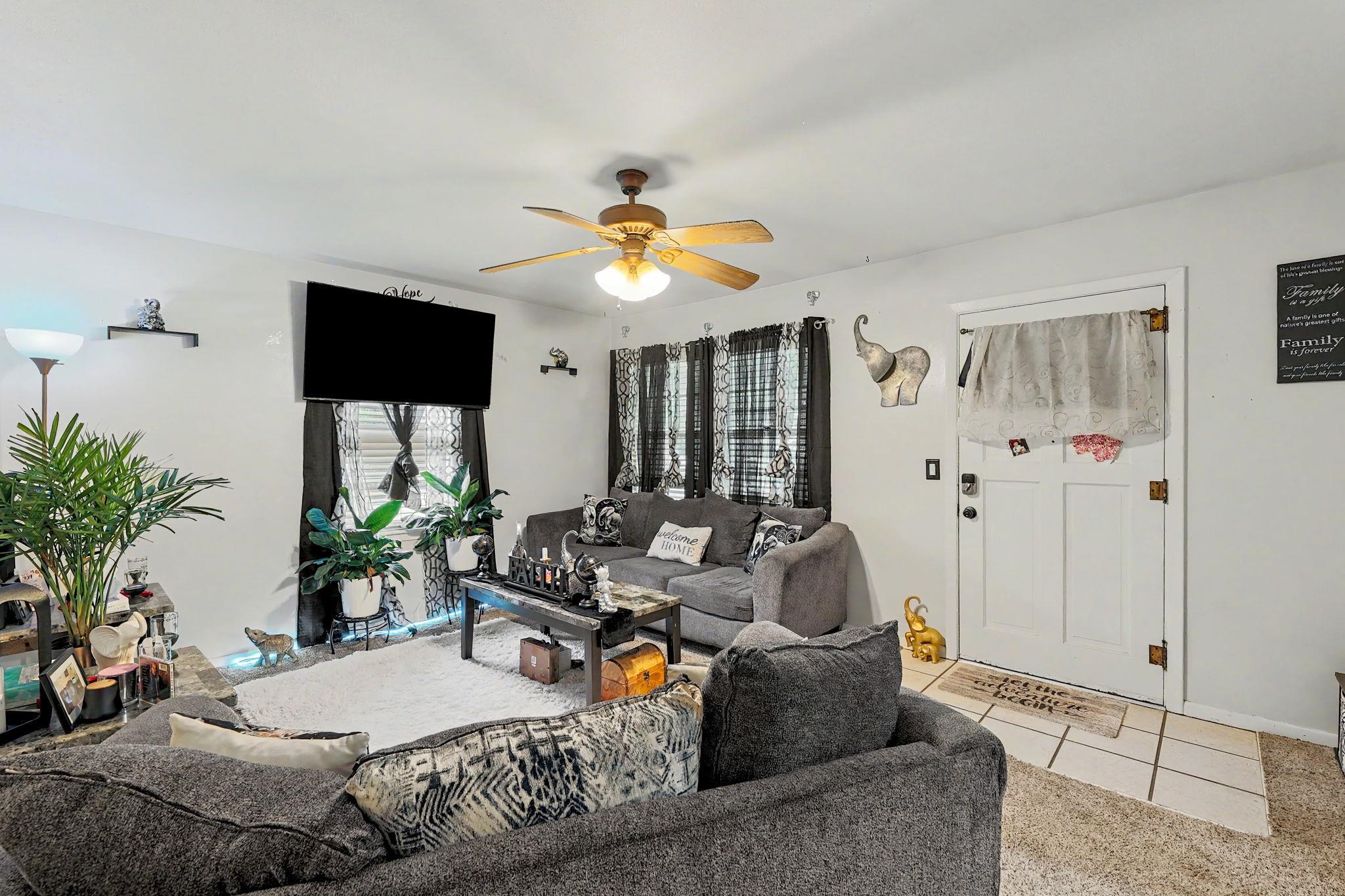 3421 & 3423 E Penley Dr Property Photo 21