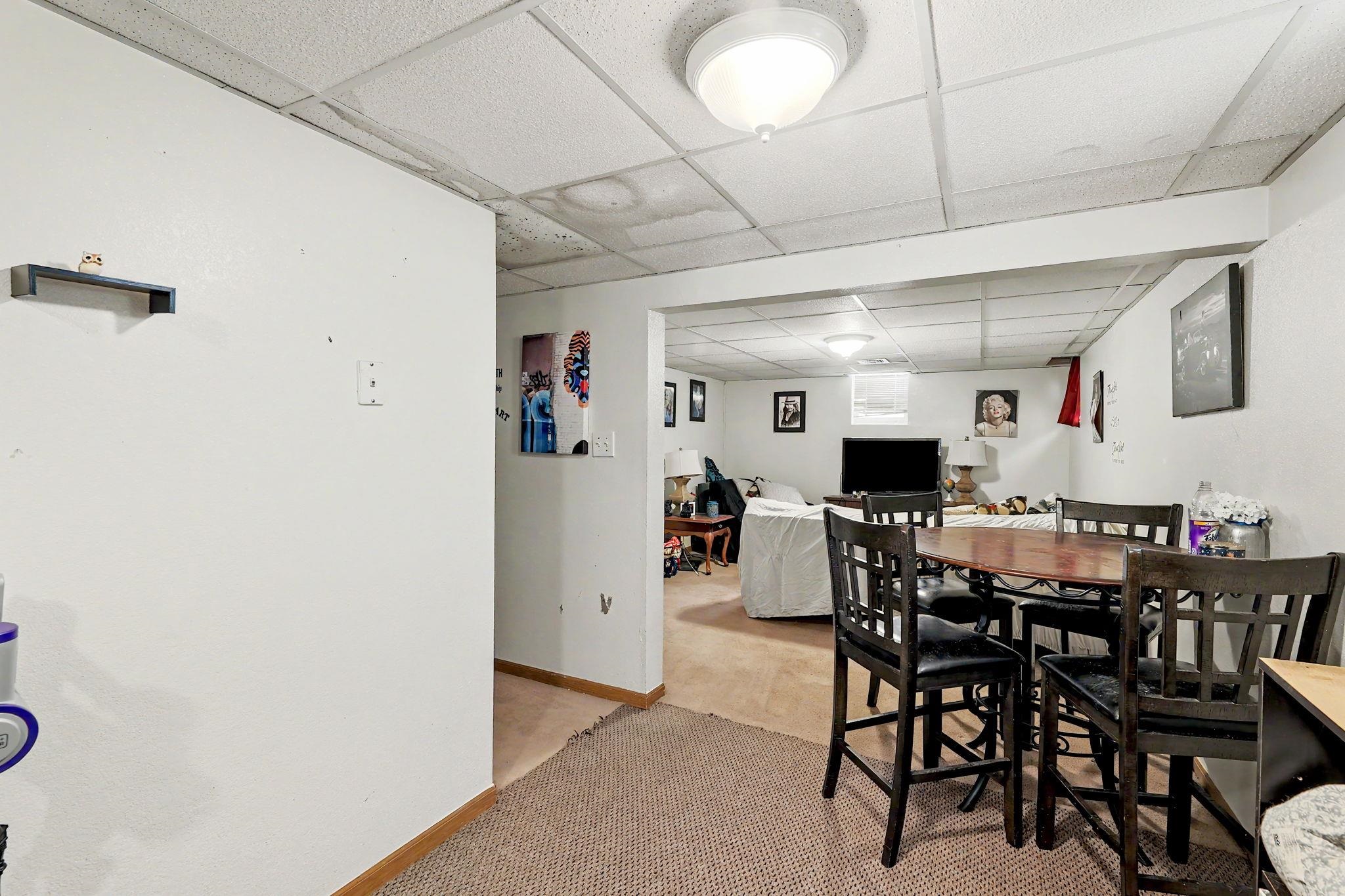 3421 & 3423 E Penley Dr Property Photo 31