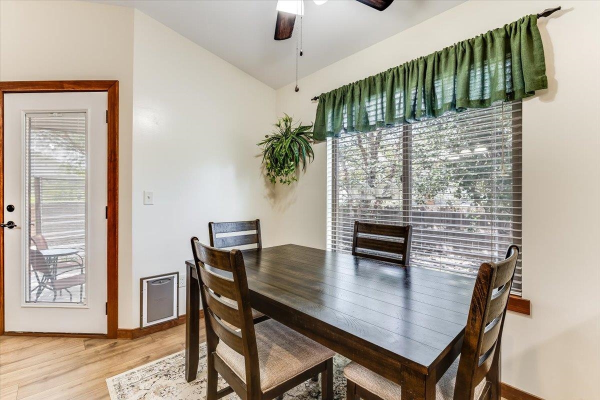 1201 N Beau Jardin Property Photo 7