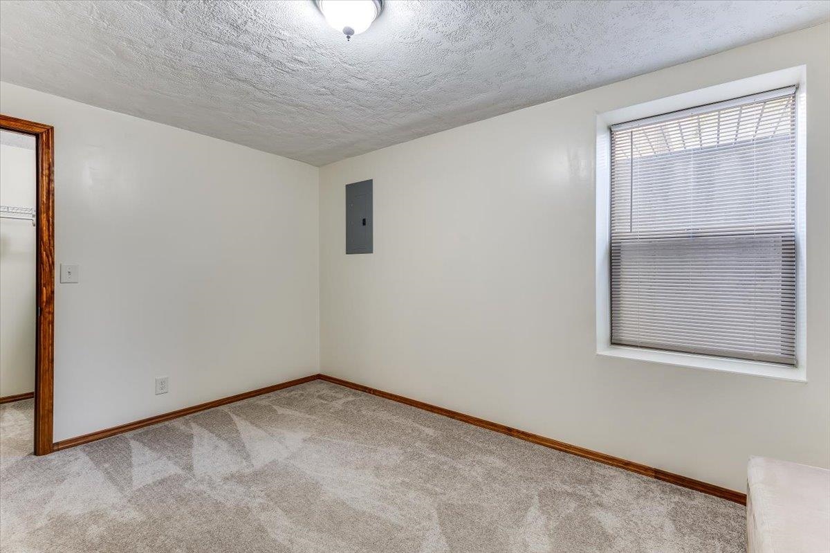 1201 N Beau Jardin Property Photo 25