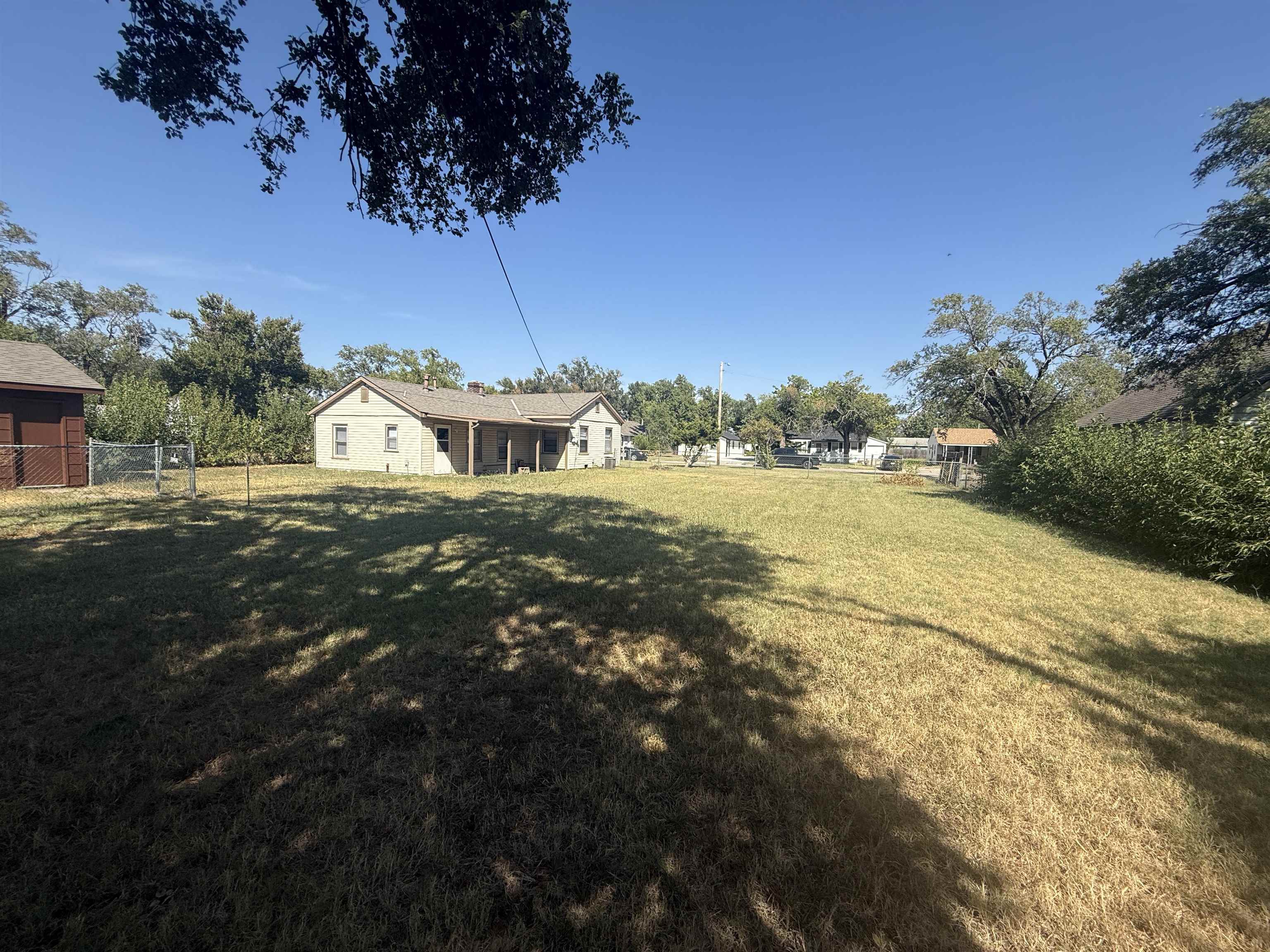 1627 S Sedgwick St Property Photo 17