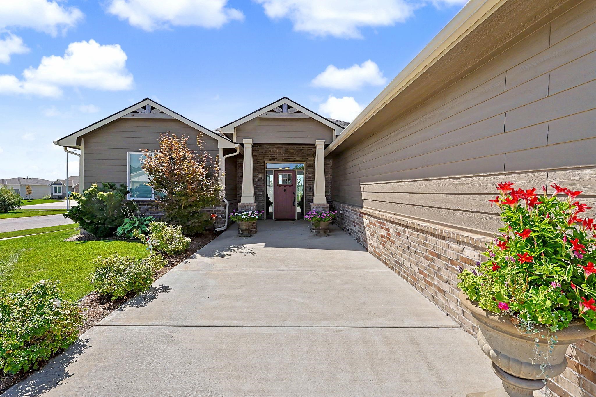 10609 W Graber Property Photo 3