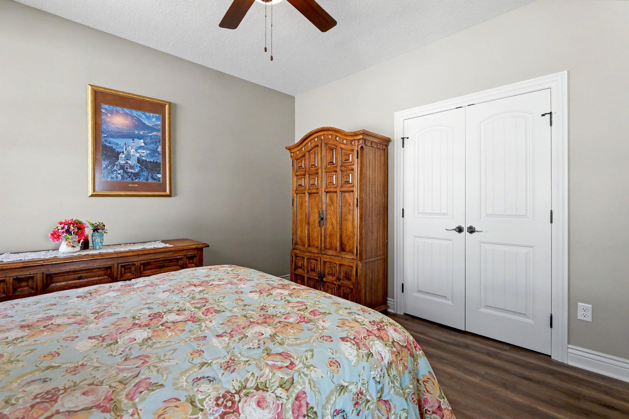 10609 W Graber Property Photo 16