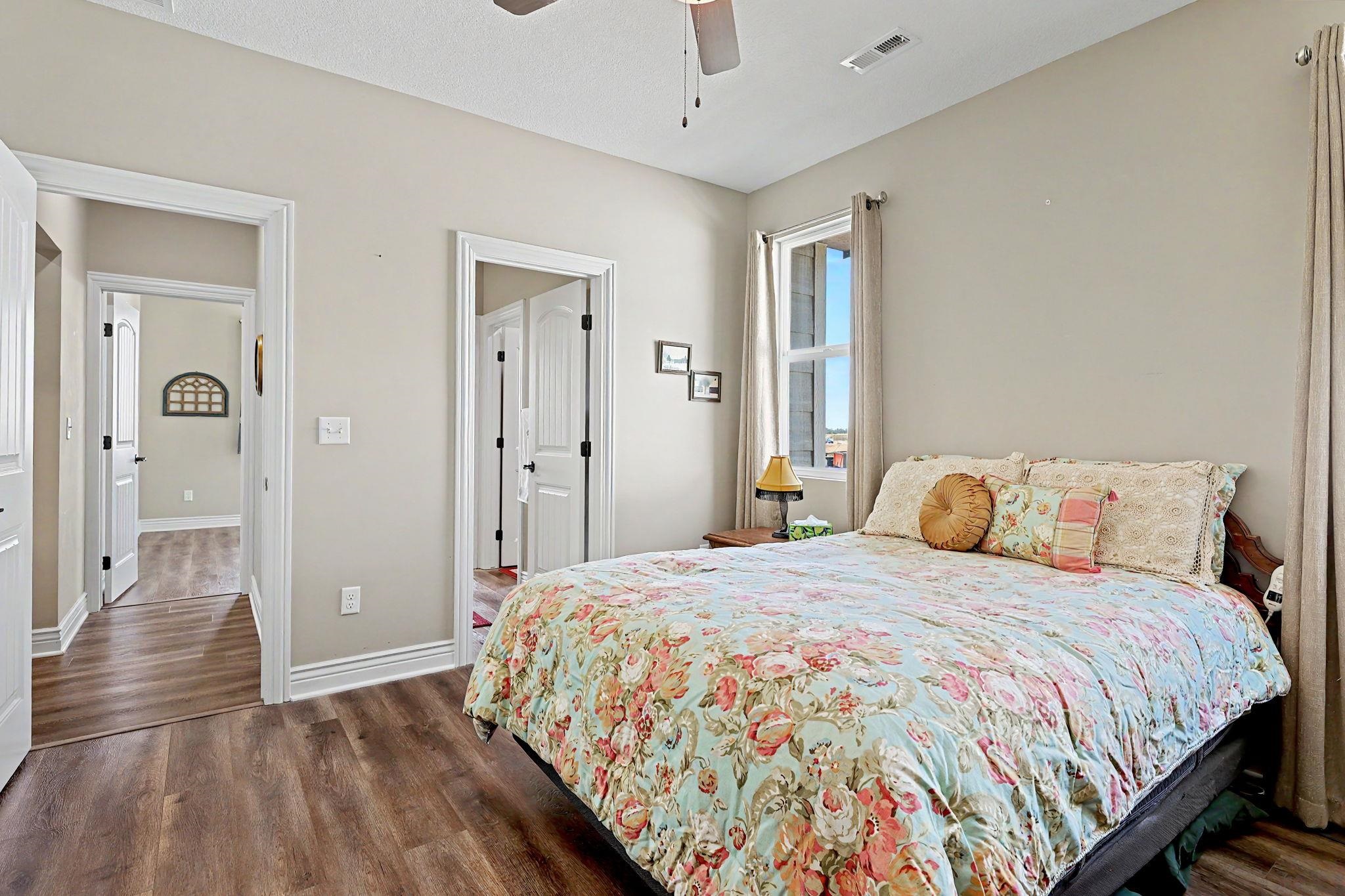 10609 W Graber Property Photo 17