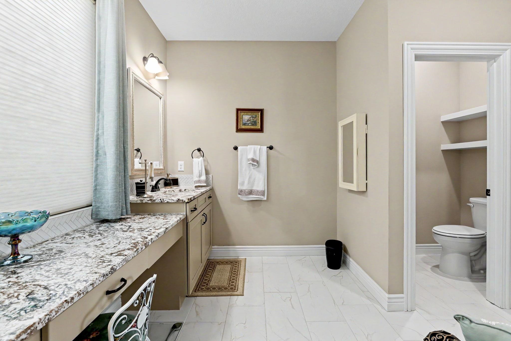 10609 W Graber Property Photo 28
