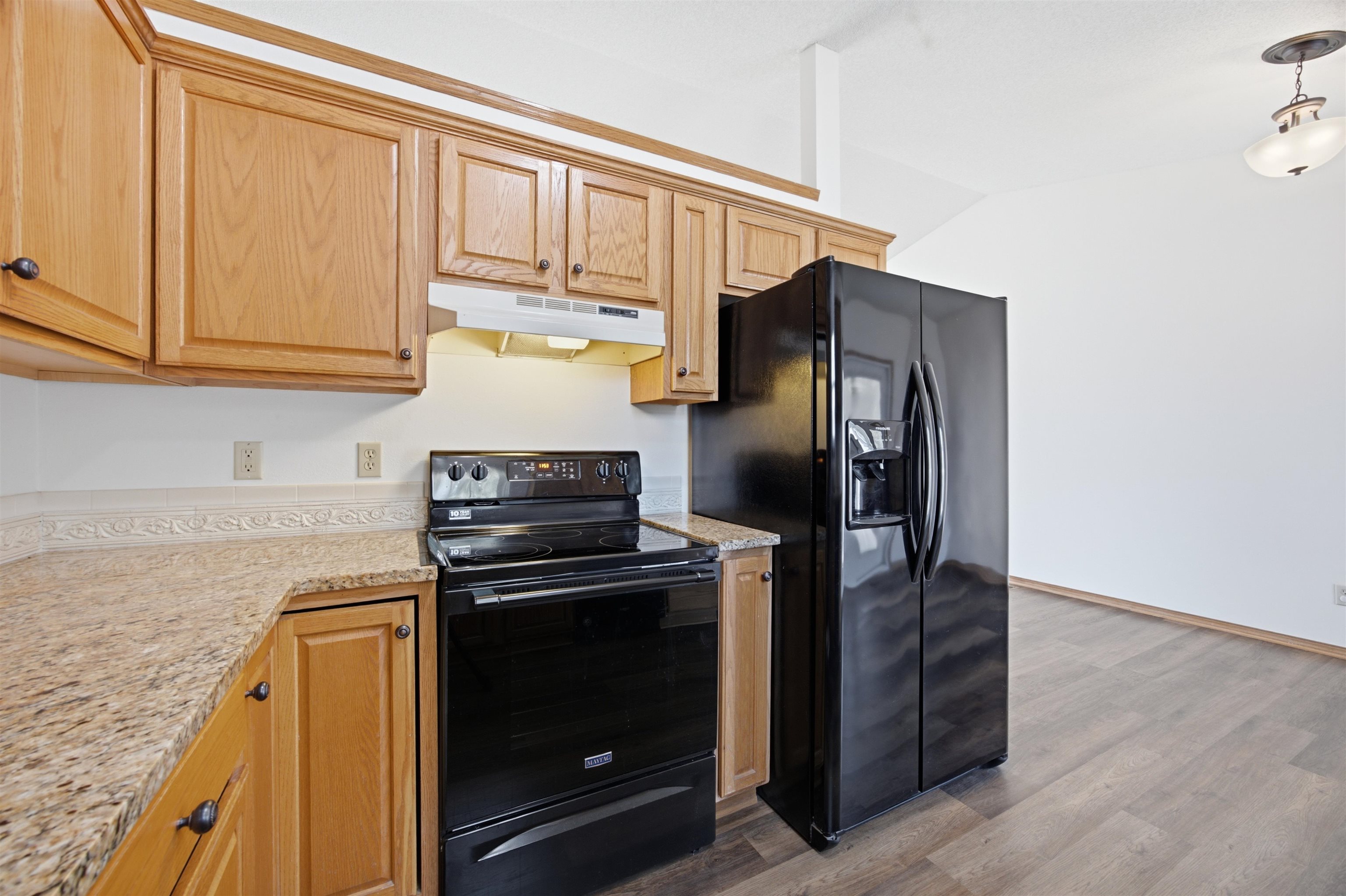 1827 S Brandon Property Photo 11