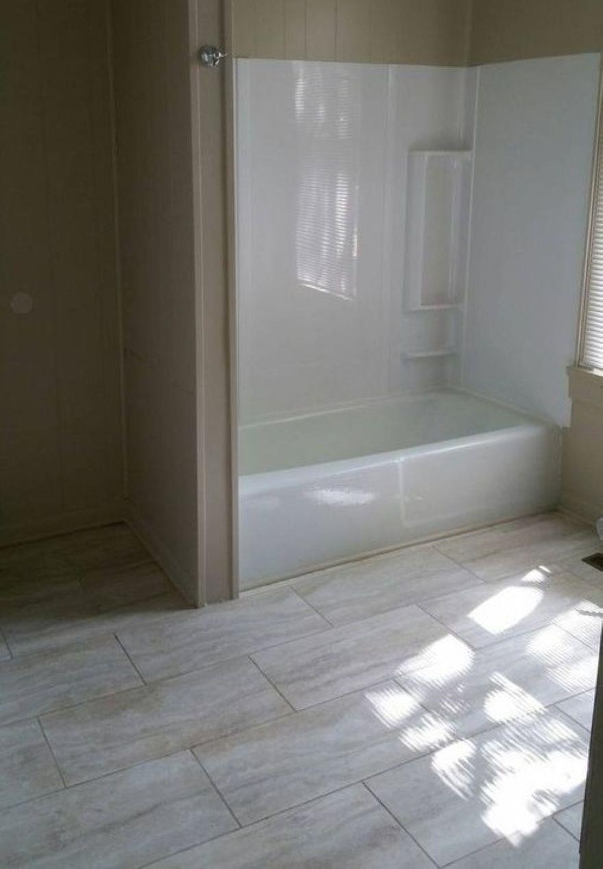 821-823 W Ash St Property Photo 10