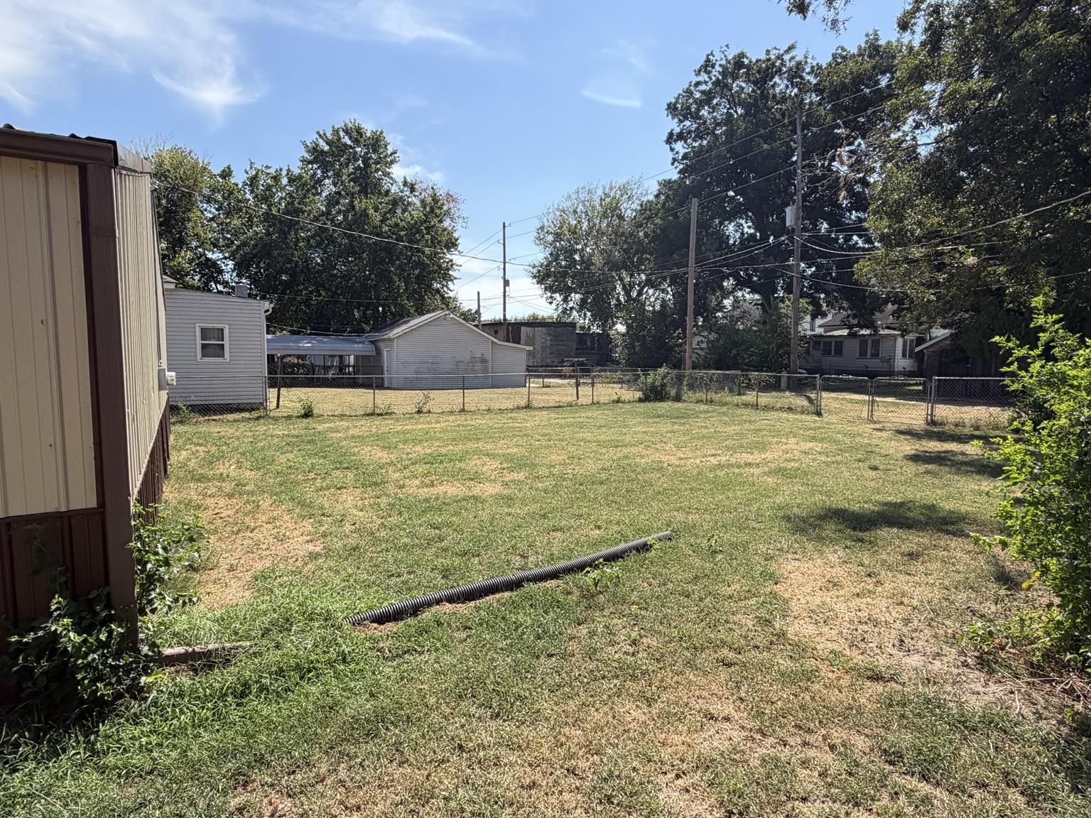 507 S B St Property Photo 22