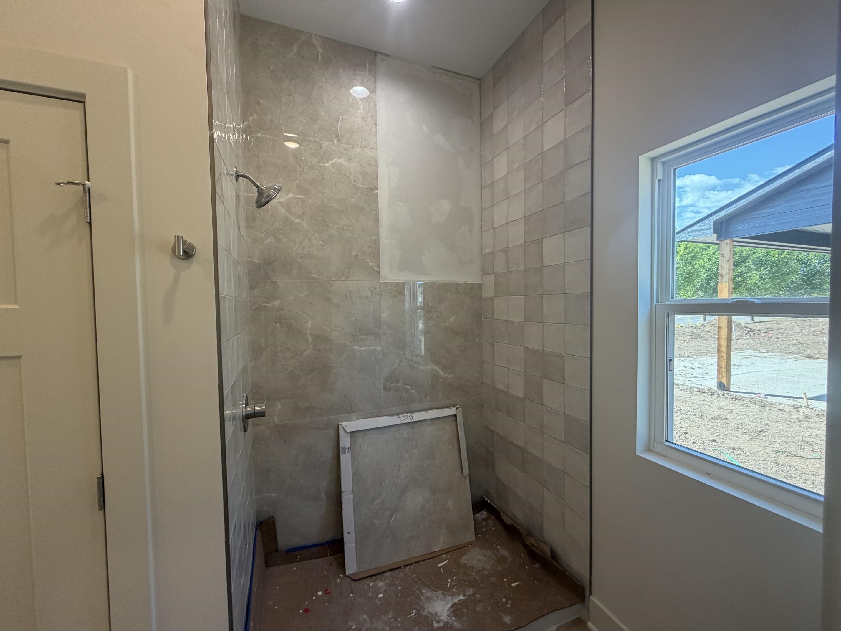 701 N Wheatland Ct Property Photo 13