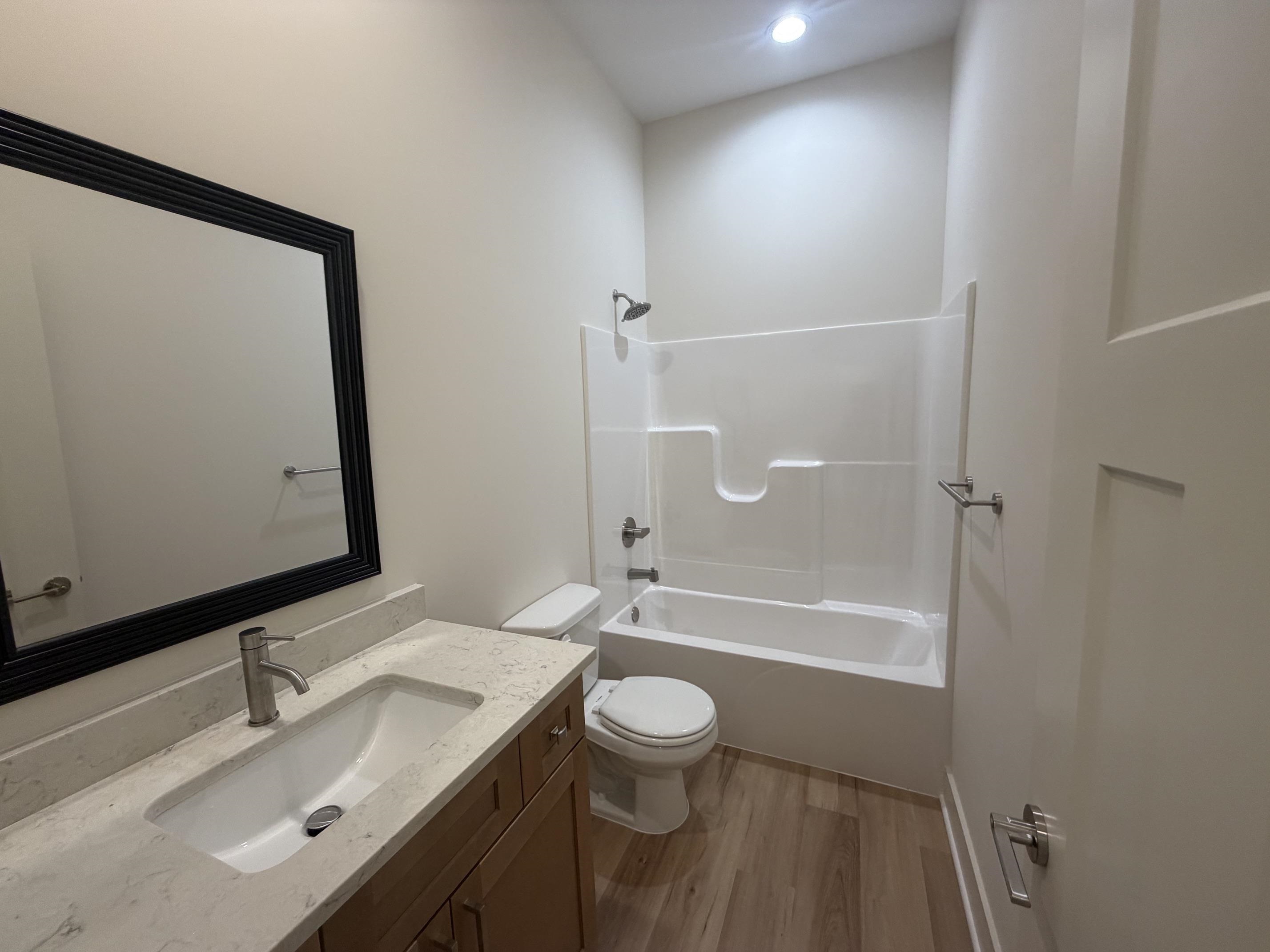 701 N Wheatland Ct Property Photo 17