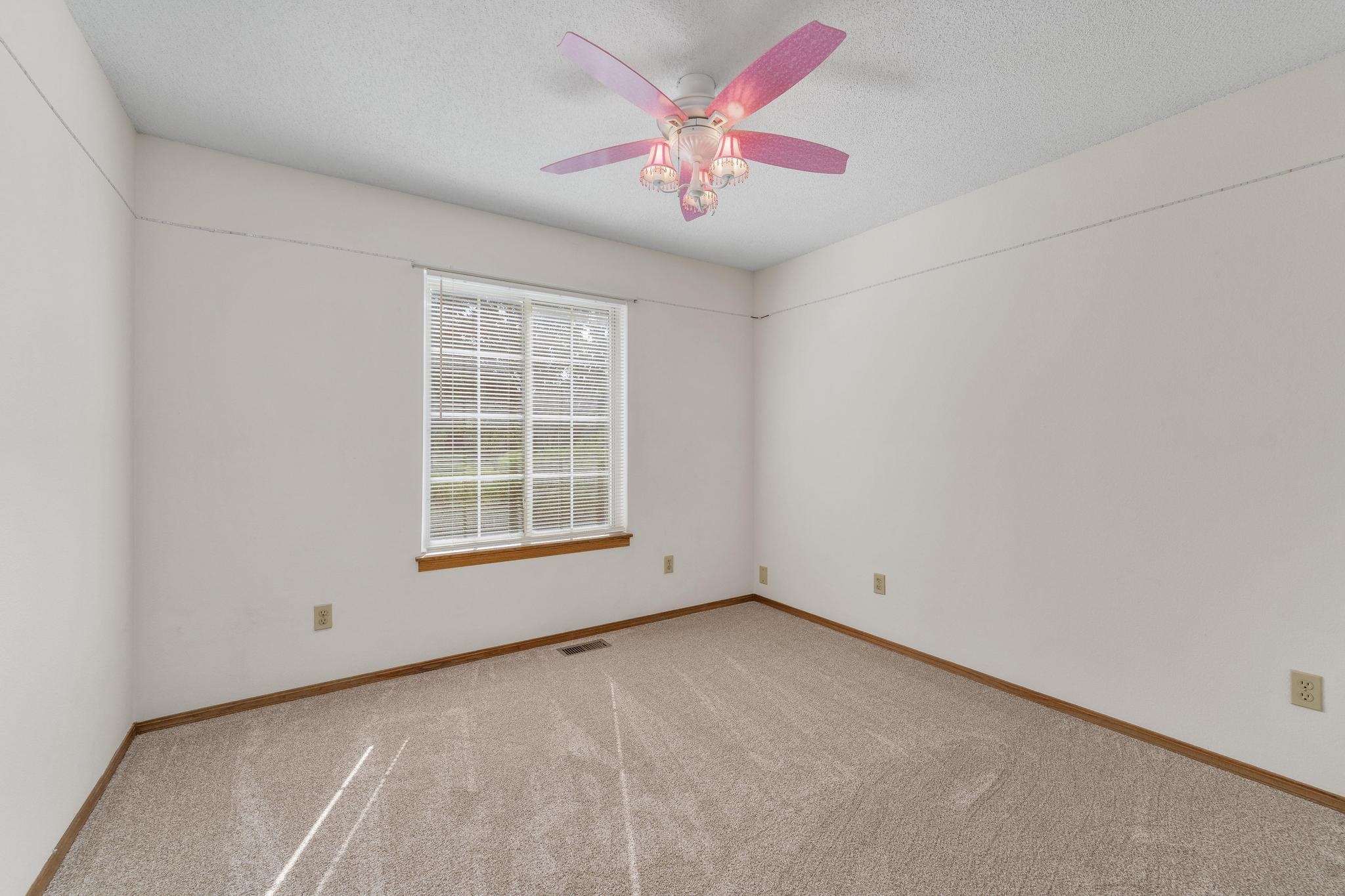 1411 N Fortner Rd Property Photo 18