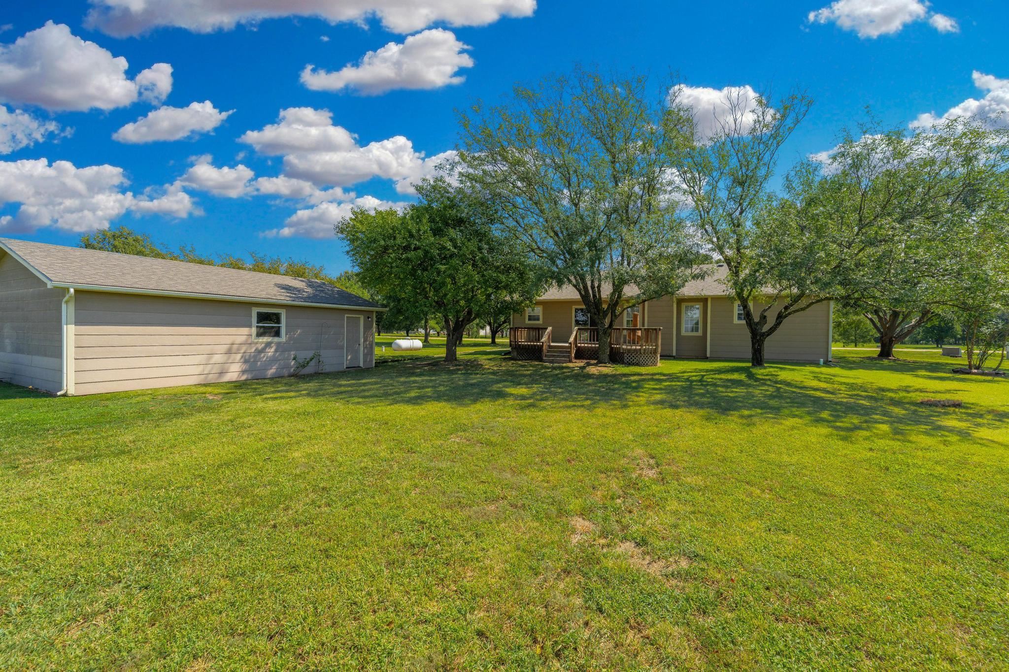 1411 N Fortner Rd Property Photo 30