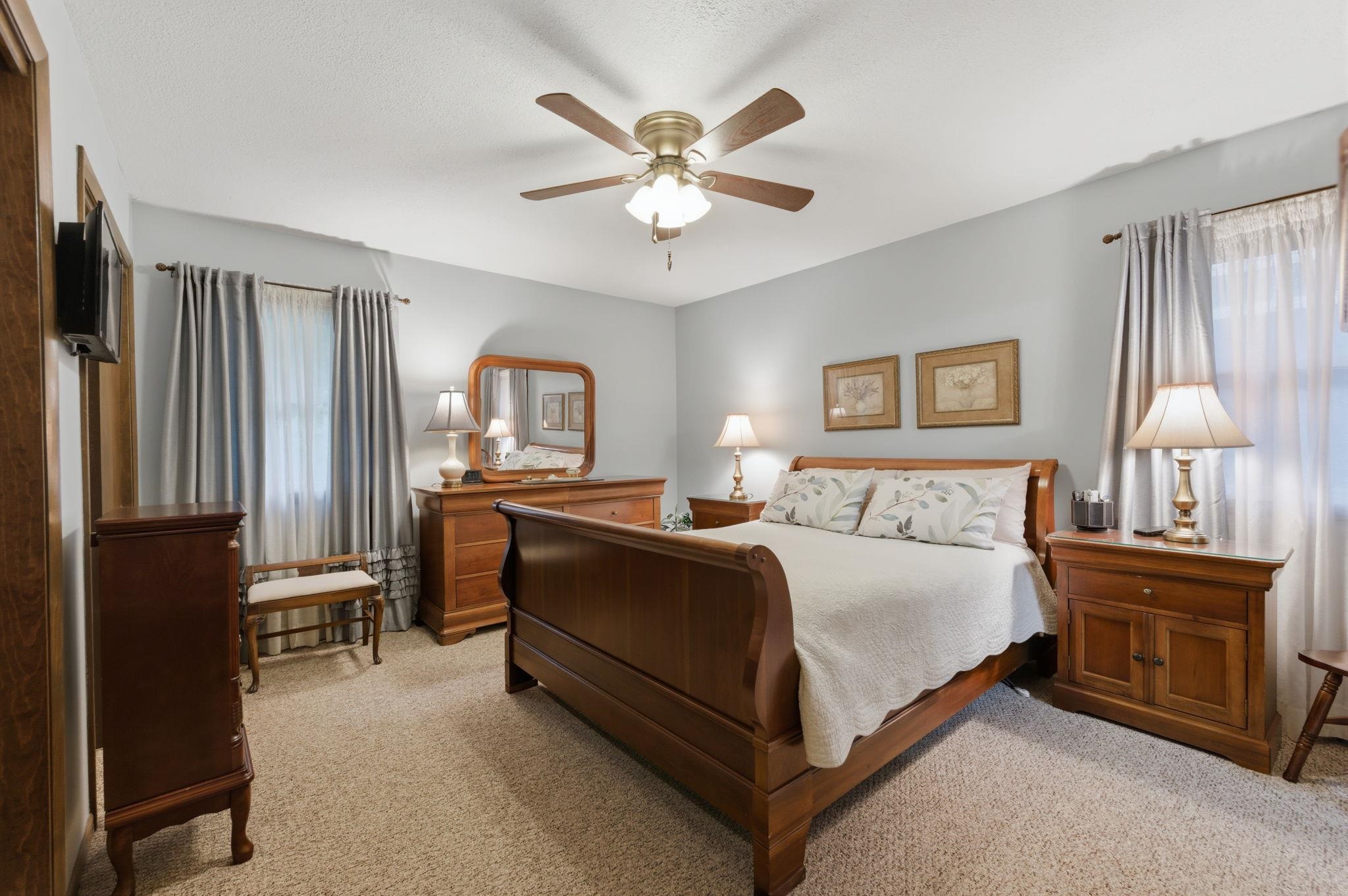 1326 N Chipper Property Photo 17