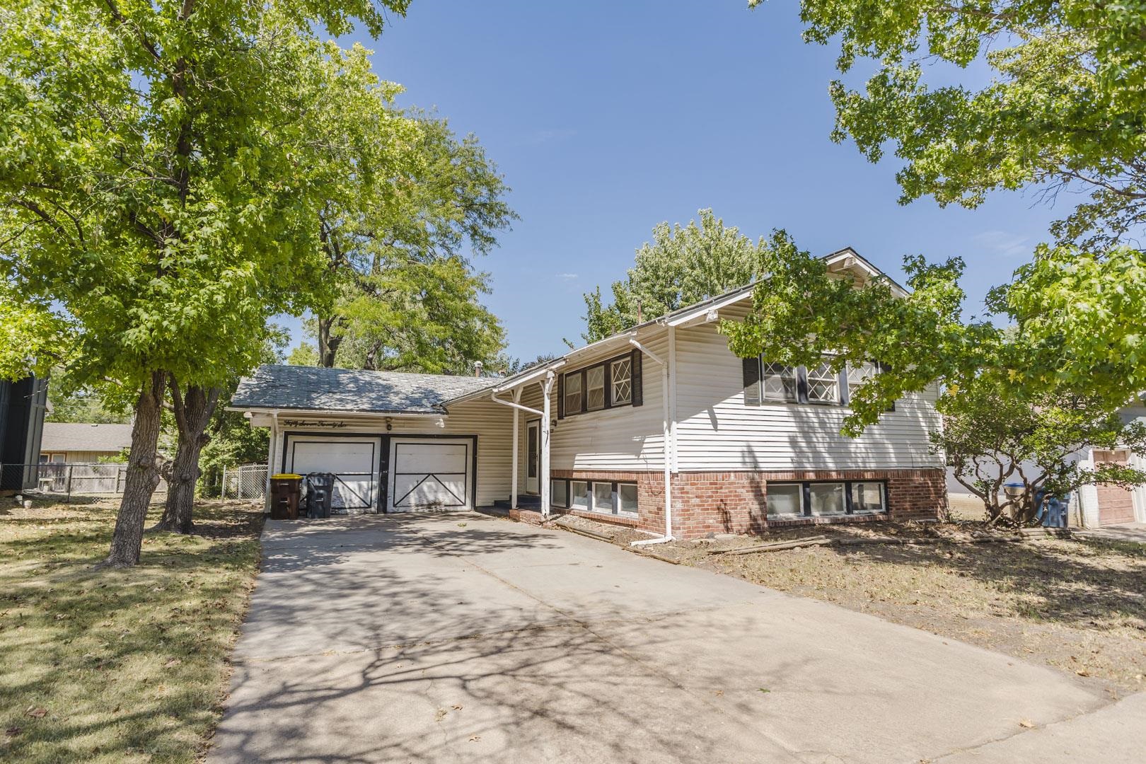 5726 Hanover St. Property Photo 1